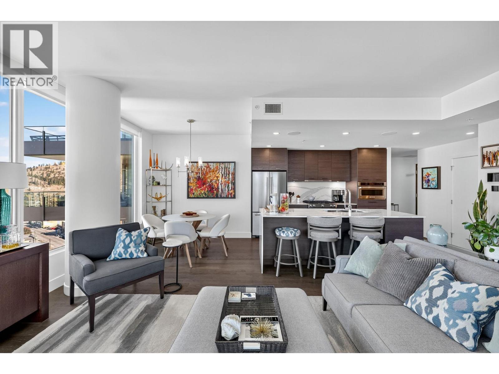 Picture for Unit #1605, 1191 SUNSET  Drive https://www.cirrealty.ca/reb/bc/4/10365904_15.jpg