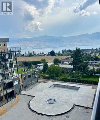 Picture for Unit #201, 2760 Olalla  Road https://www.cirrealty.ca/reb/bc/4/10366184_2.jpg