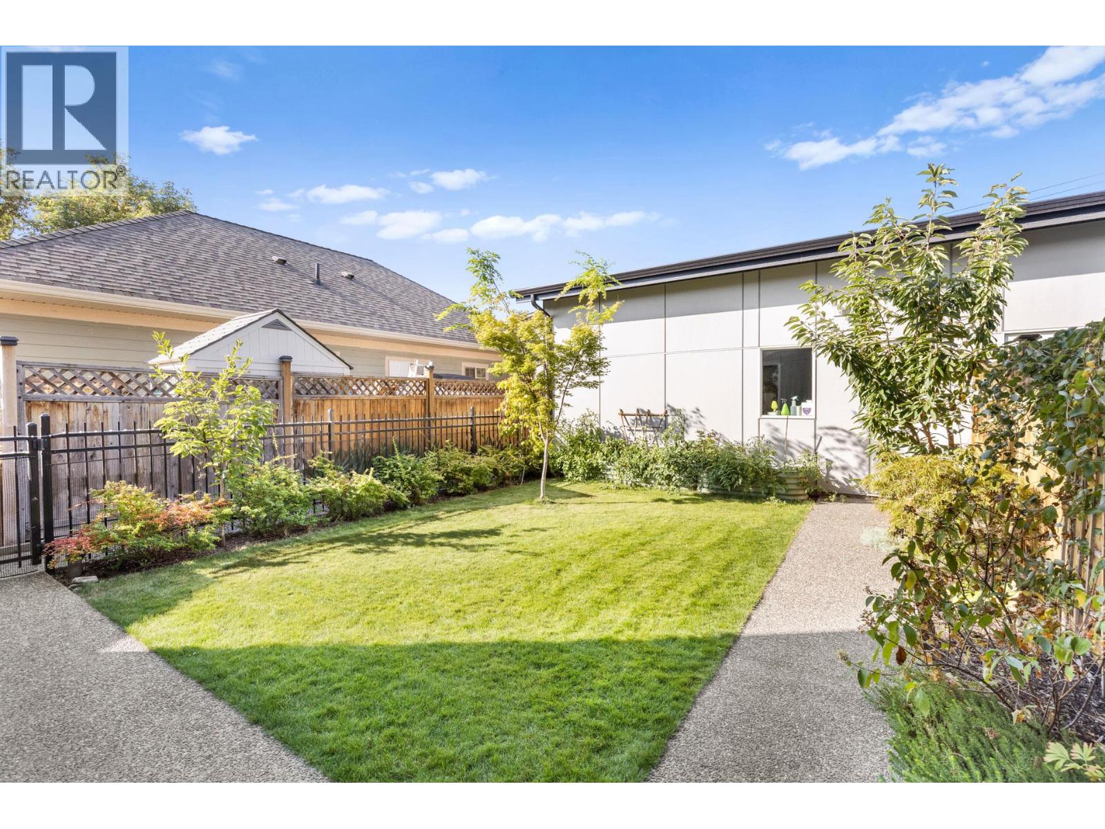 Picture for Unit #3, 796 Cawston  Avenue