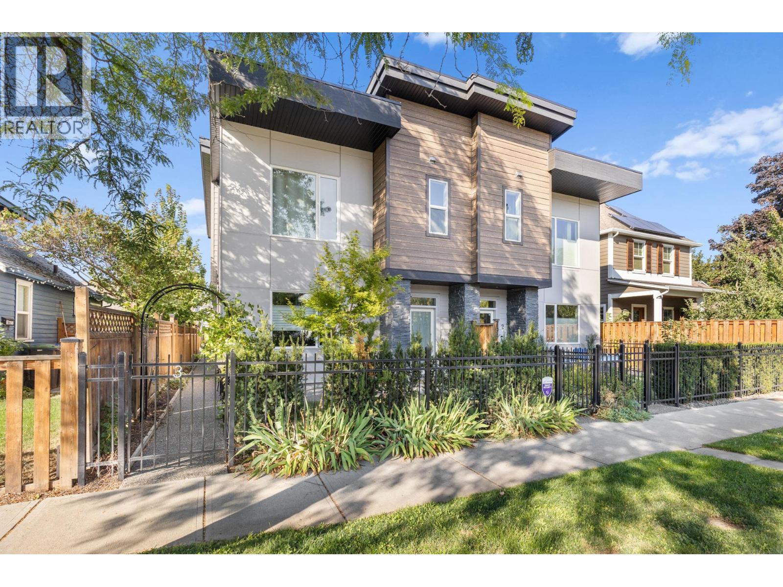 Picture for Unit #3, 796 Cawston  Avenue https://www.cirrealty.ca/reb/bc/4/10366244_31.jpg