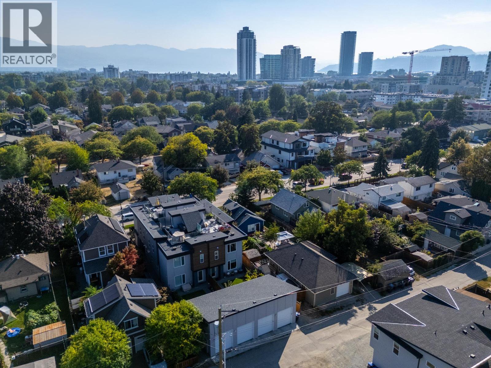 Picture for Unit #3, 796 Cawston  Avenue https://www.cirrealty.ca/reb/bc/4/10366244_33.jpg