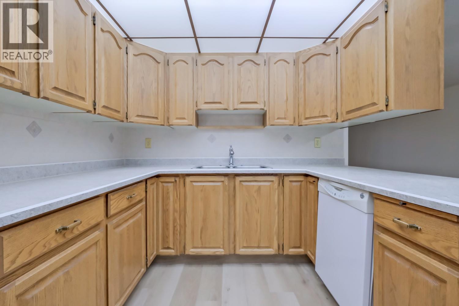 Picture for Unit #105, 2110 Hoy  Street