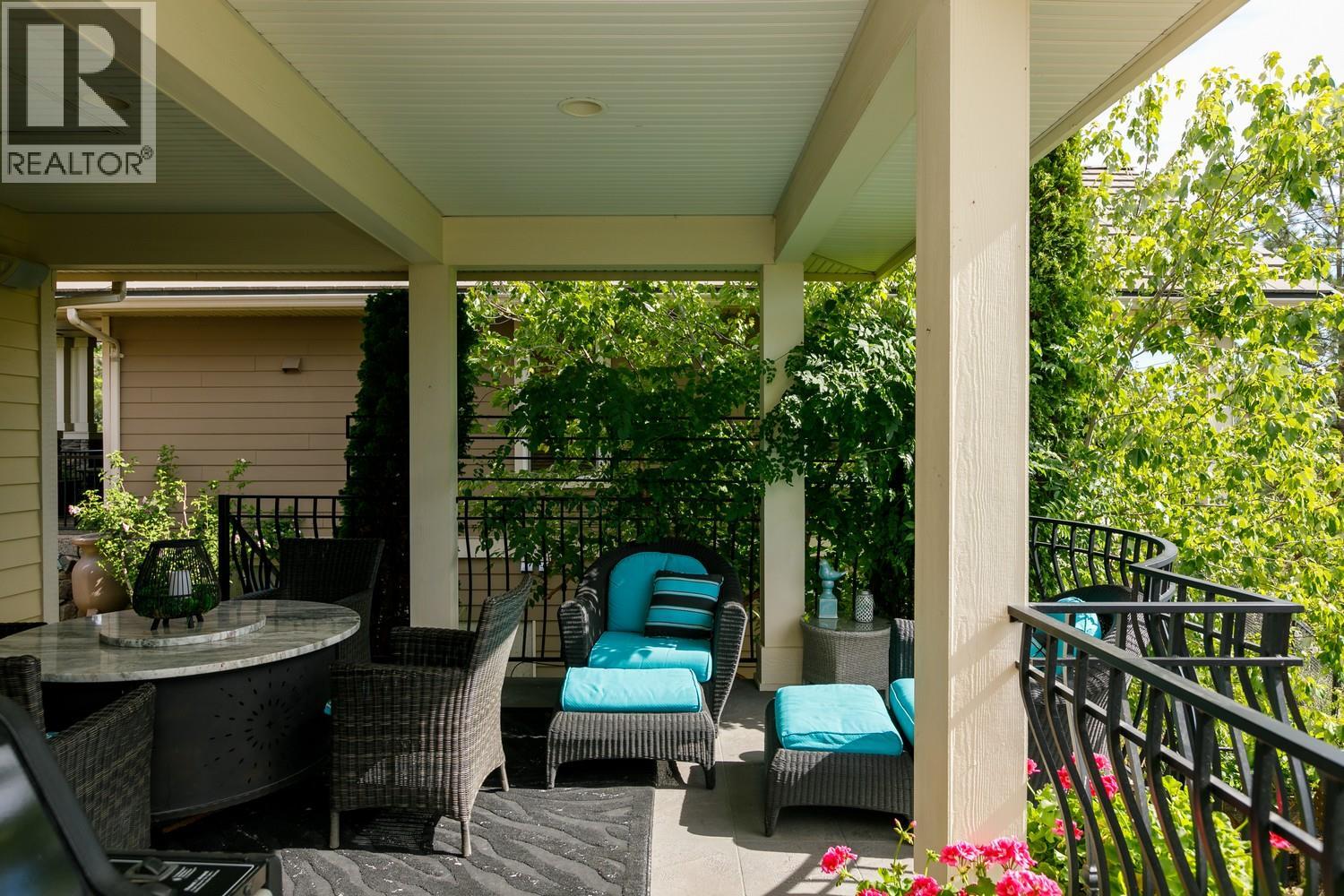 Picture for 427 Long Ridge  Drive https://www.cirrealty.ca/reb/bc/4/10366494_46.jpg