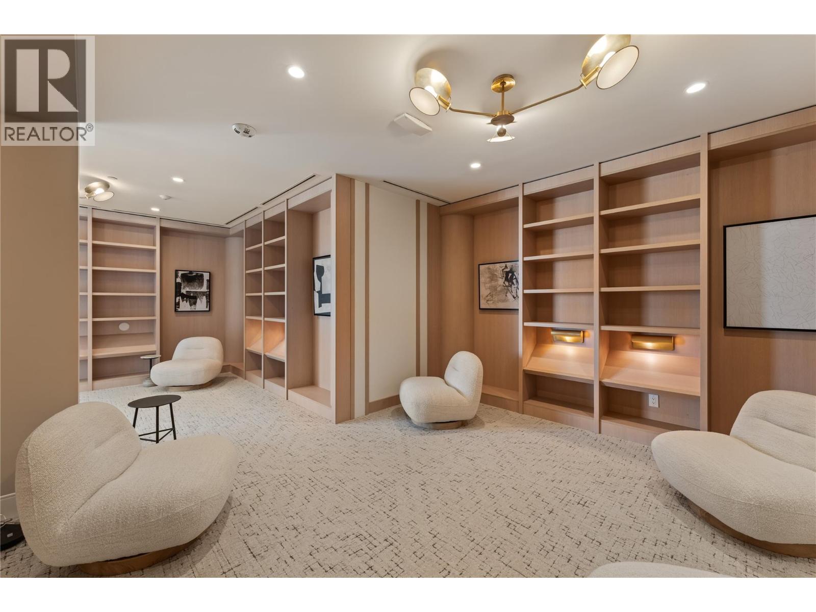 Picture for Unit #414, 3340 Lakeshore  Drive https://www.cirrealty.ca/reb/bc/4/10366574_27.jpg