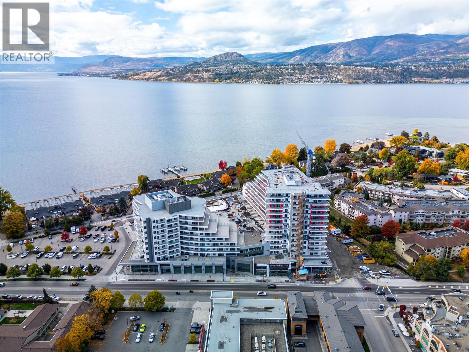 Picture for Unit #414, 3340 Lakeshore  Drive https://www.cirrealty.ca/reb/bc/4/10366574_52.jpg