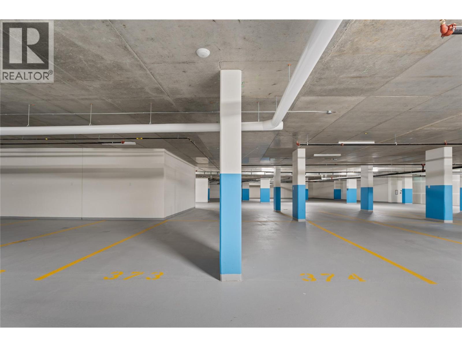 Picture for Unit #414, 3340 Lakeshore  Drive https://www.cirrealty.ca/reb/bc/4/10366574_54.jpg