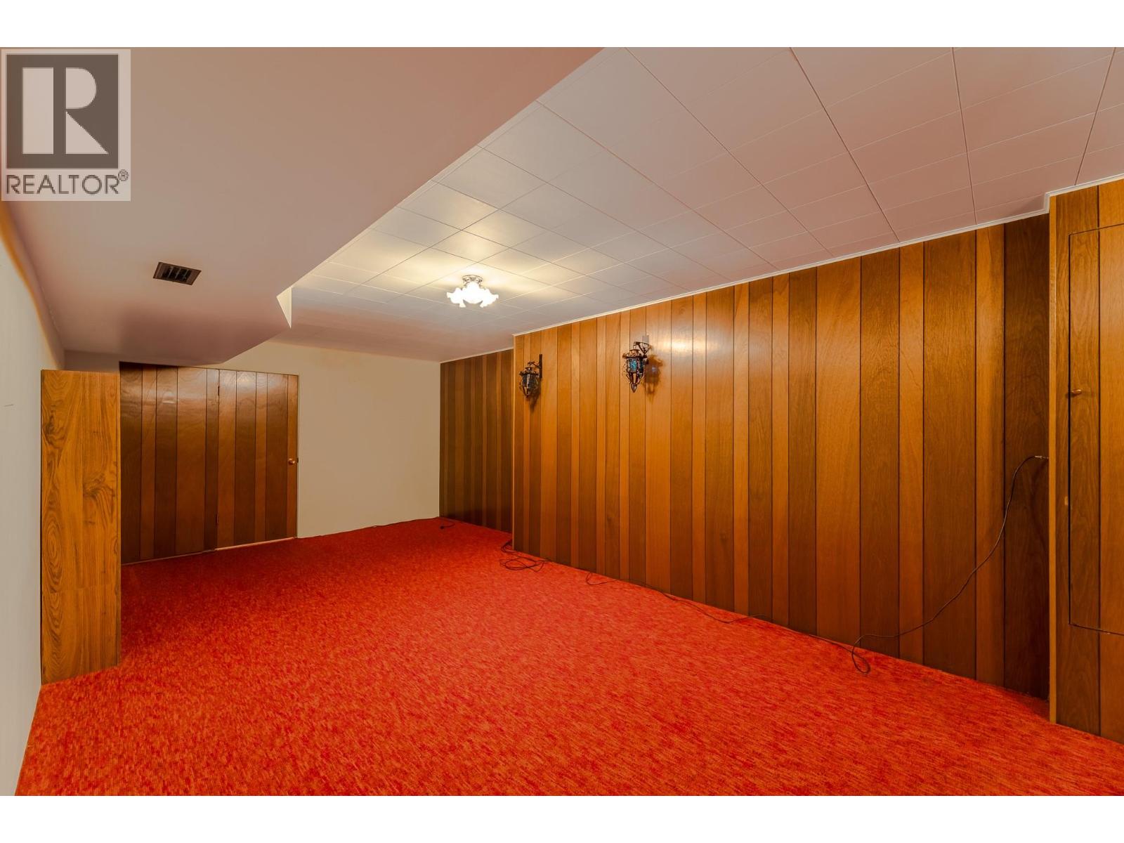 Picture for 793 MacCleave  Avenue https://www.cirrealty.ca/reb/bc/4/10366604_23.jpg