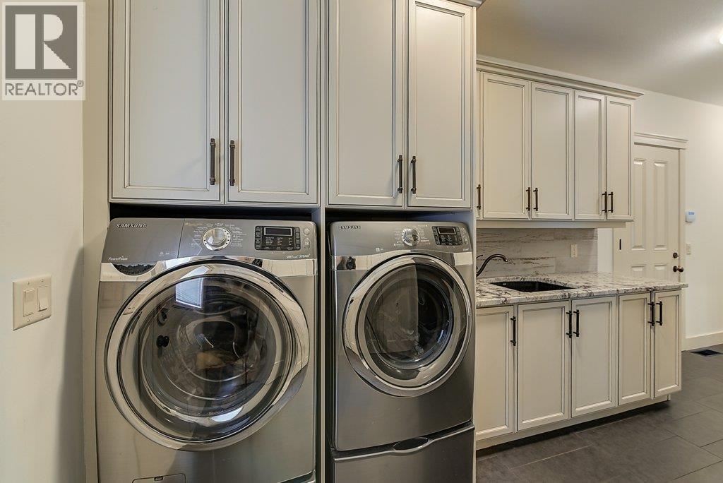 Picture for 425 Audubon  Court https://www.cirrealty.ca/reb/bc/4/10366634_26.jpg