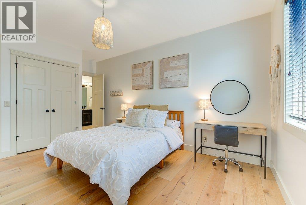 Picture for 425 Audubon  Court https://www.cirrealty.ca/reb/bc/4/10366634_40.jpg