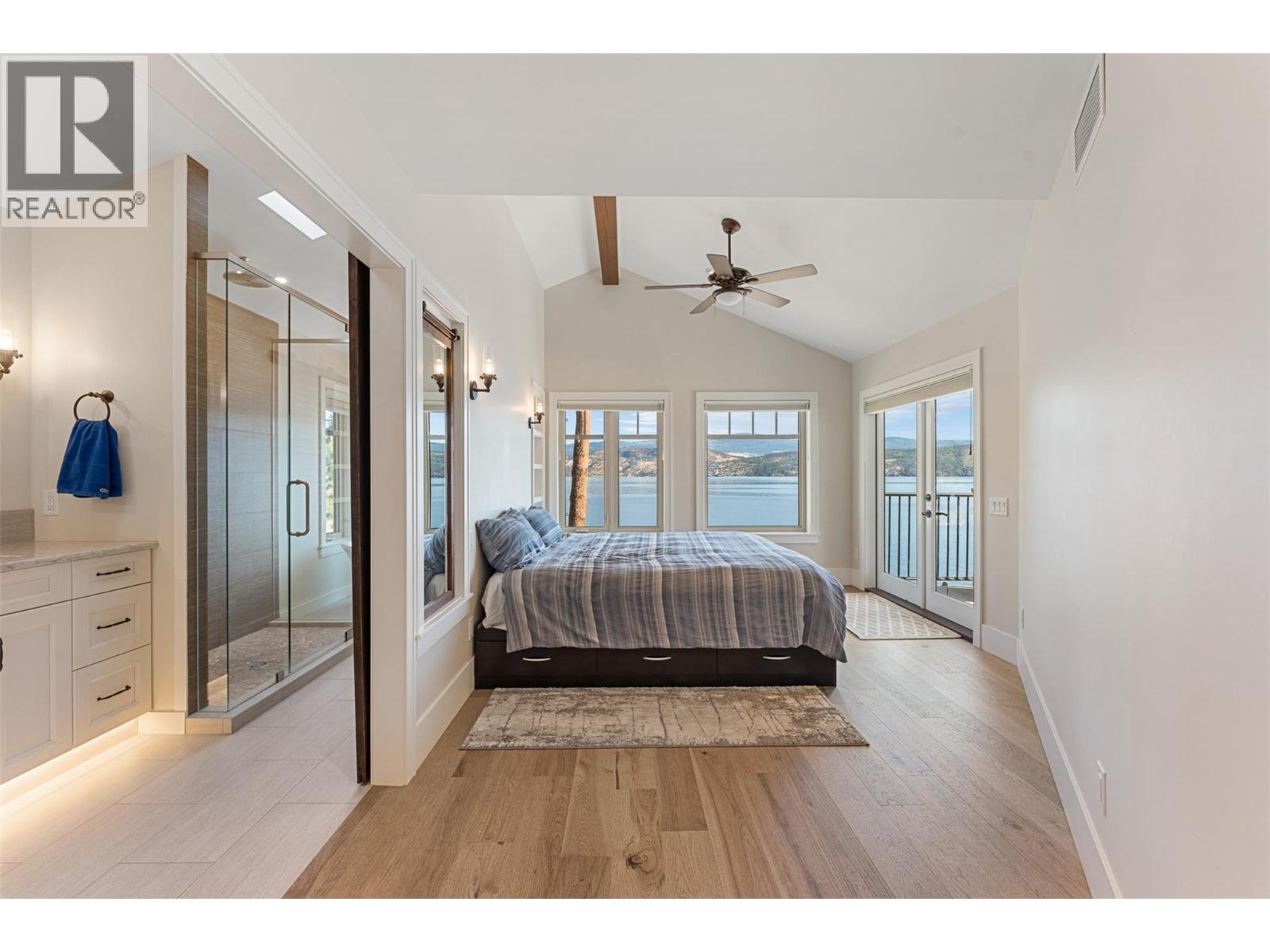 Picture for 2329 Westside  Place https://www.cirrealty.ca/reb/bc/4/10366694_49.jpg