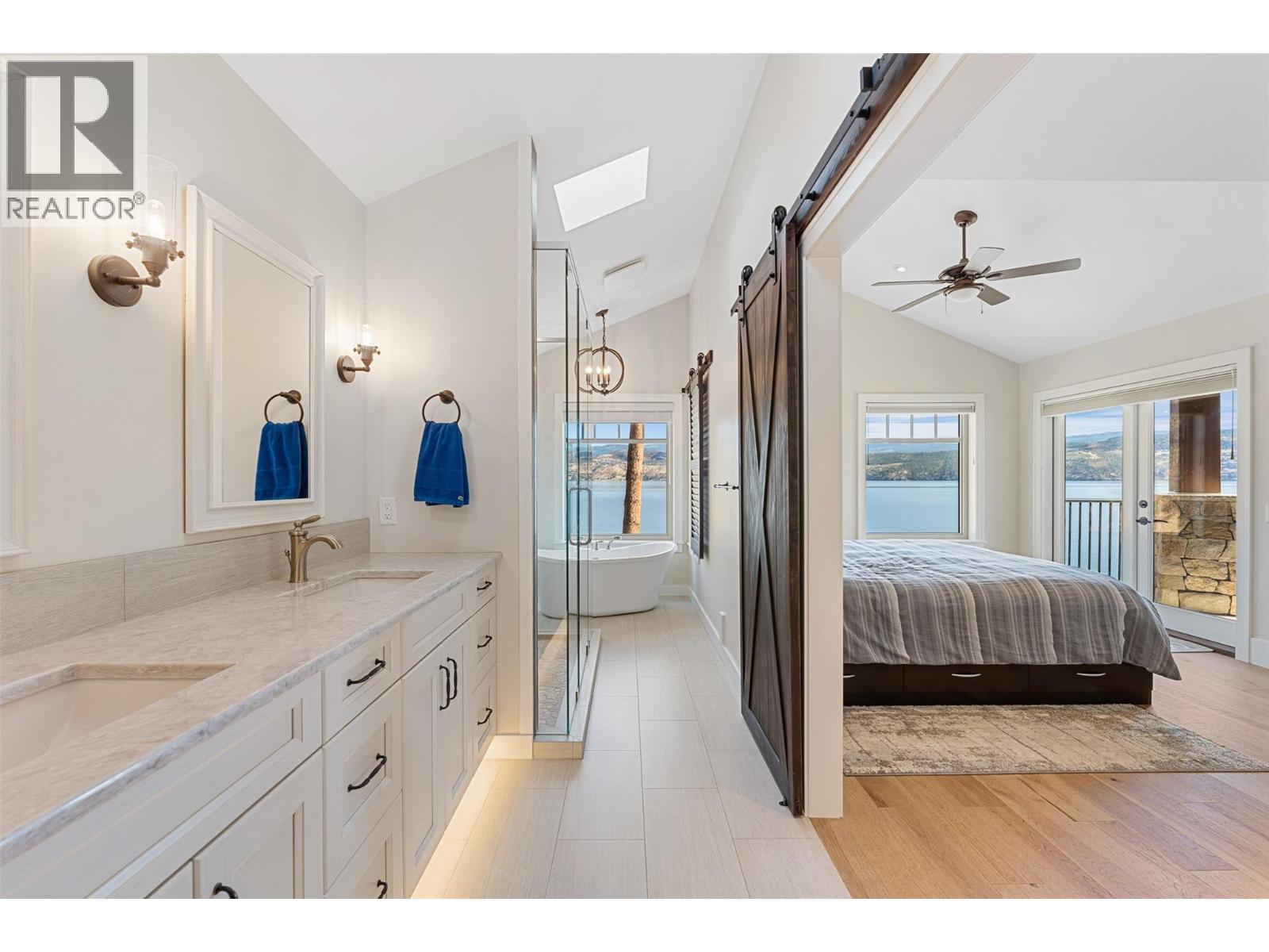 Picture for 2329 Westside  Place https://www.cirrealty.ca/reb/bc/4/10366694_53.jpg