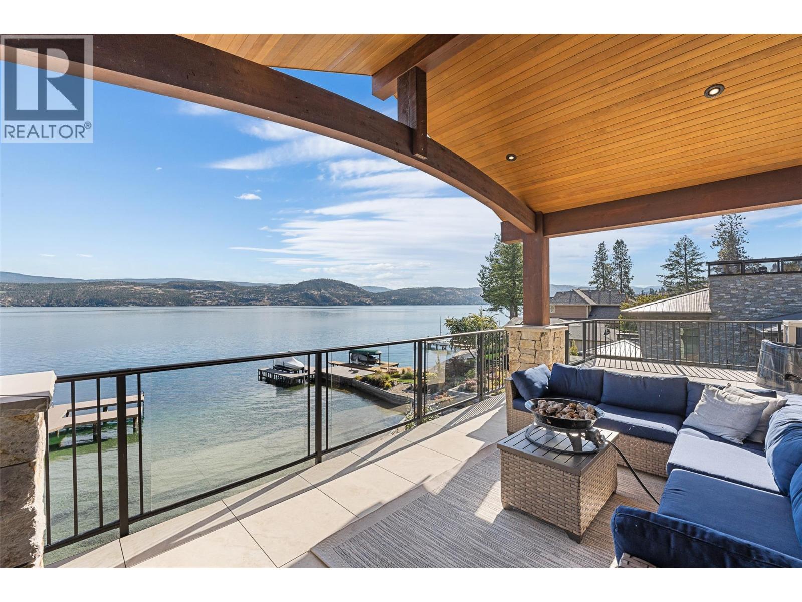 Picture for 2329 Westside  Place https://www.cirrealty.ca/reb/bc/4/10366694_60.jpg