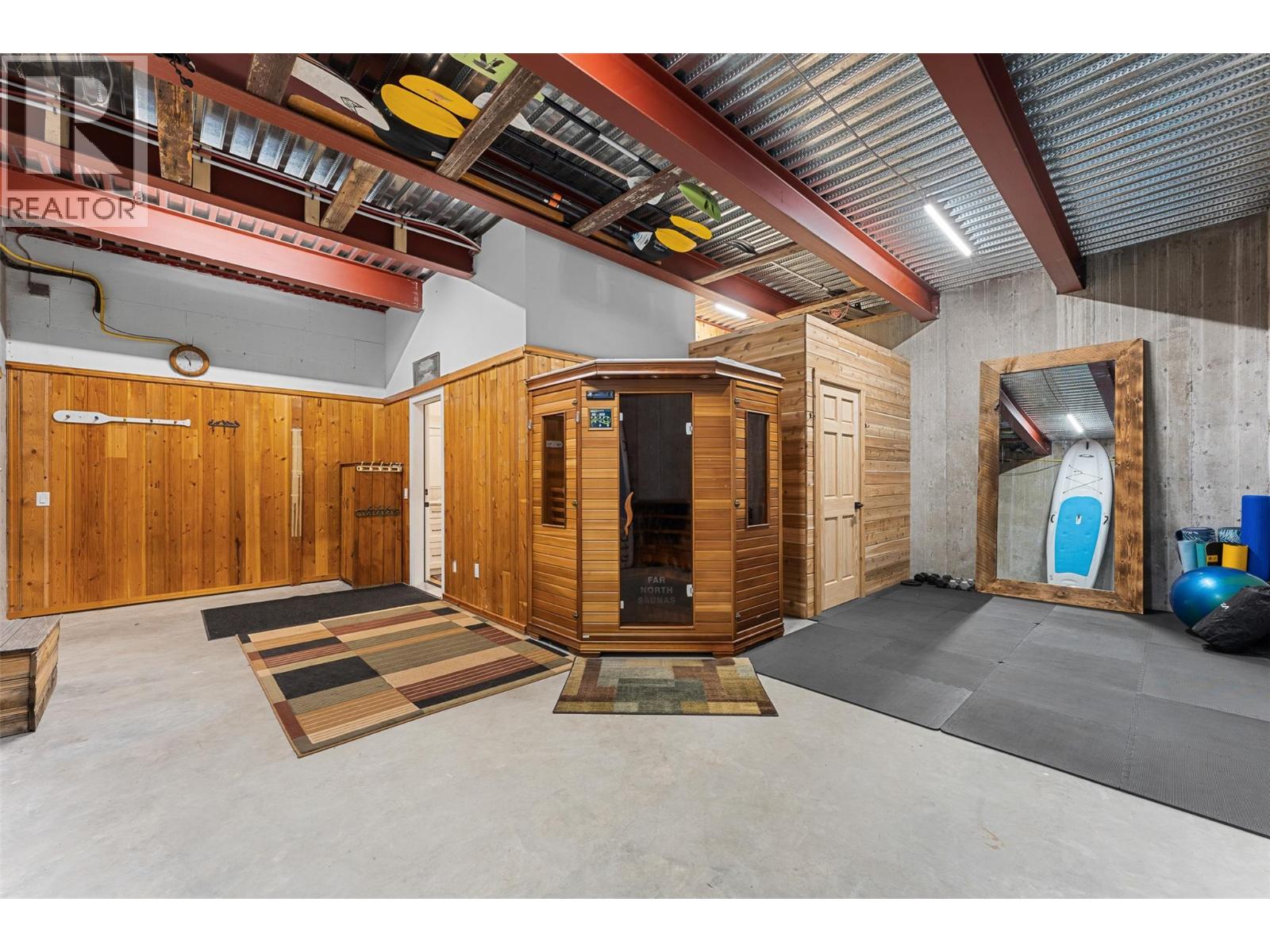 Picture for 2329 Westside  Place https://www.cirrealty.ca/reb/bc/4/10366694_70.jpg