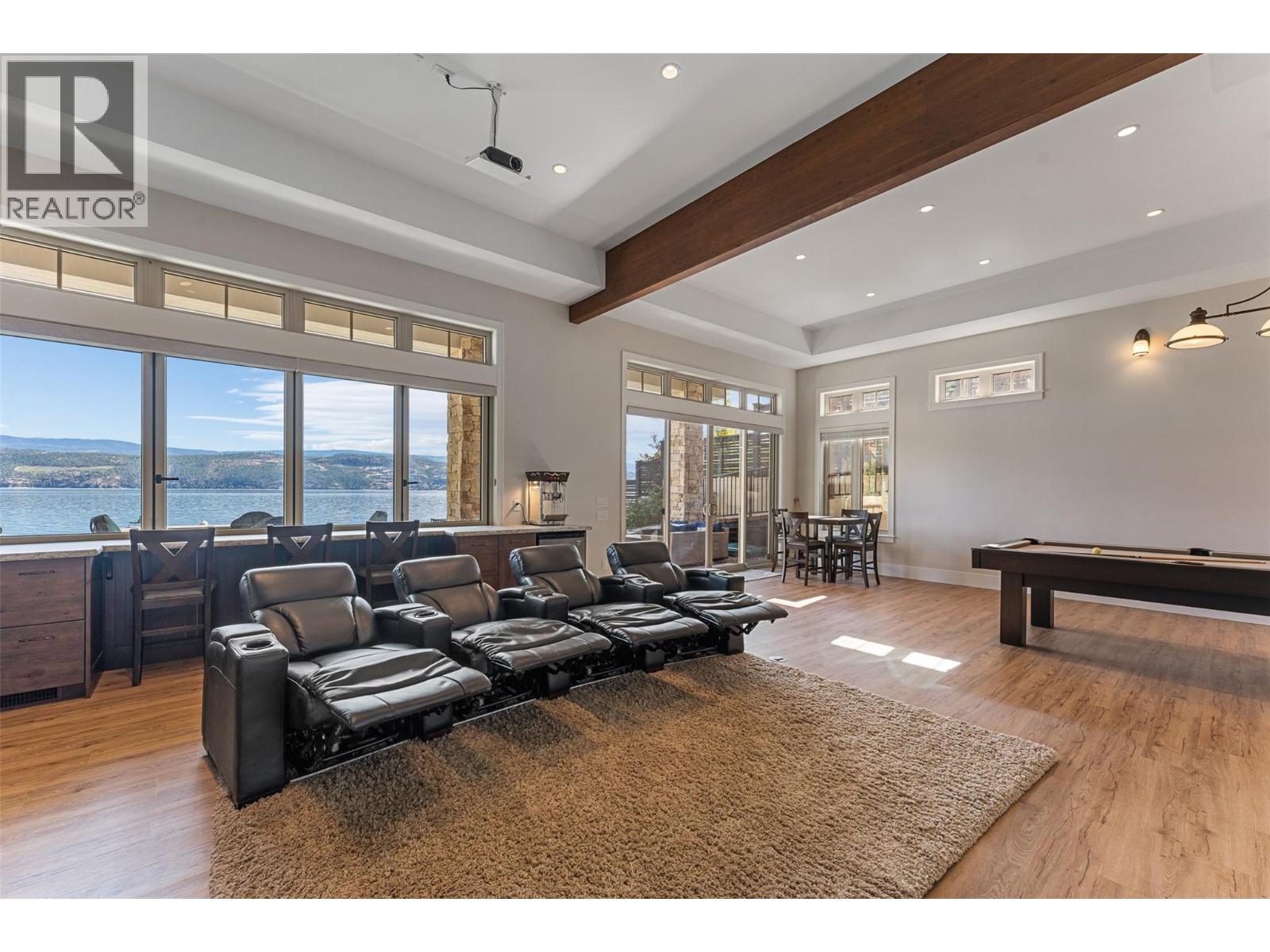 Picture for 2329 Westside  Place https://www.cirrealty.ca/reb/bc/4/10366694_72.jpg