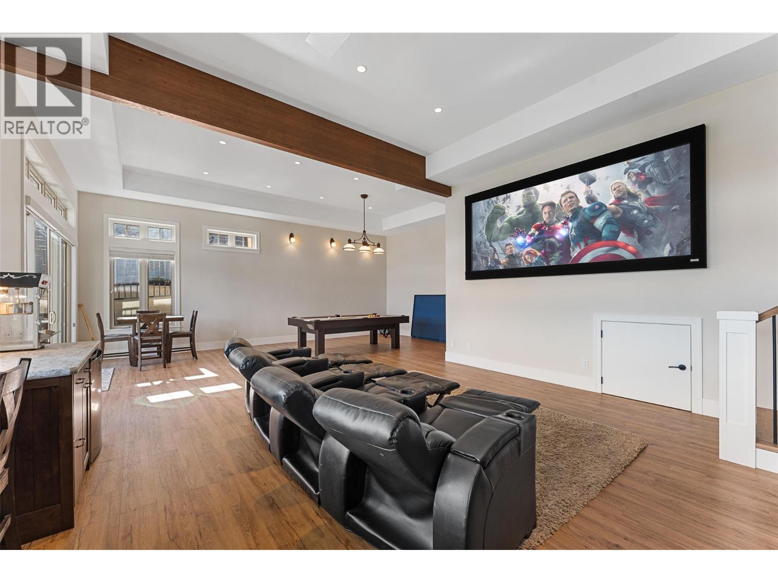 Picture for 2329 Westside  Place https://www.cirrealty.ca/reb/bc/4/10366694_74.jpg