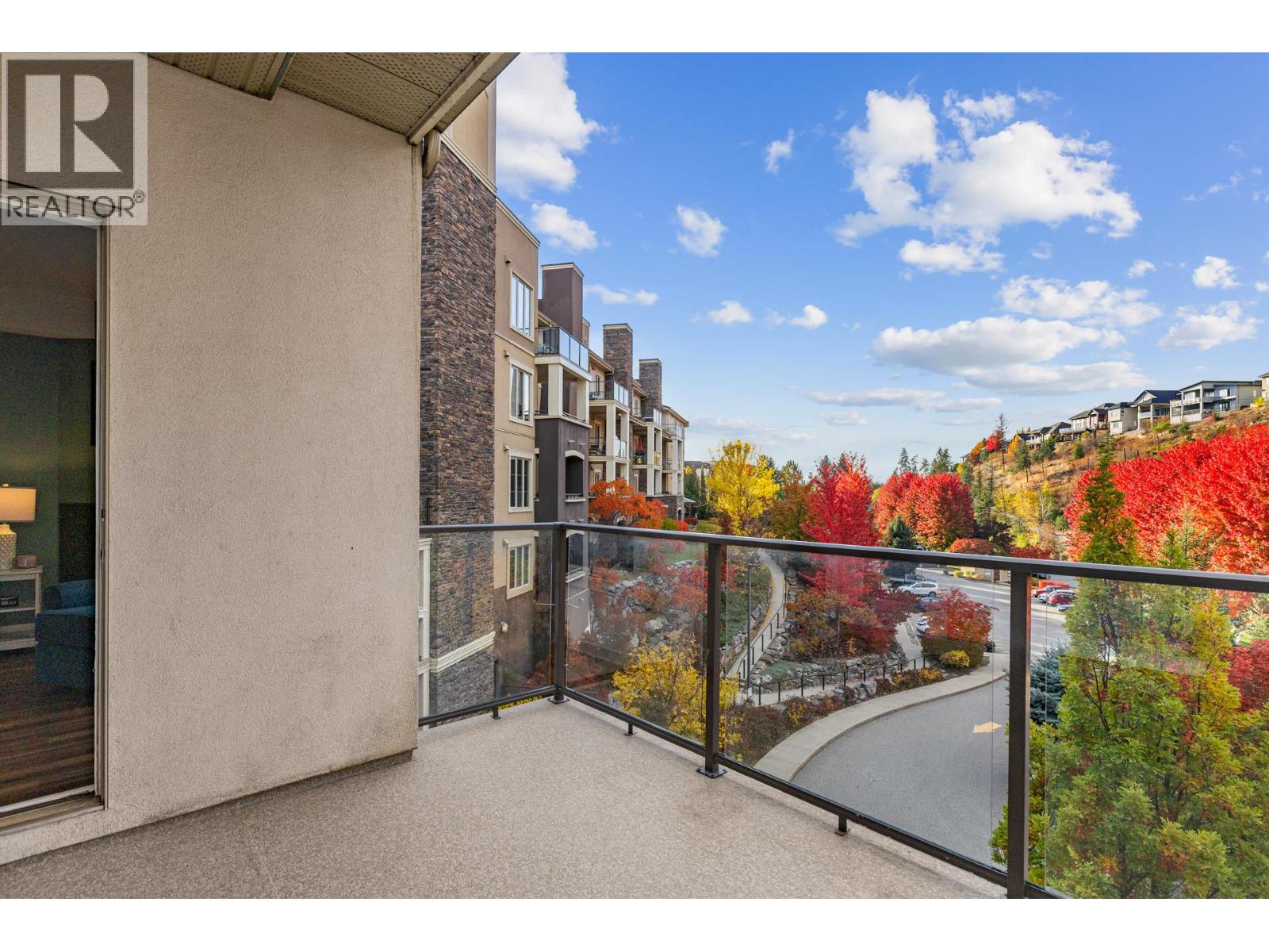 Picture for Unit #1405, 1875 Country Club  Drive https://www.cirrealty.ca/reb/bc/4/10366734_21.jpg