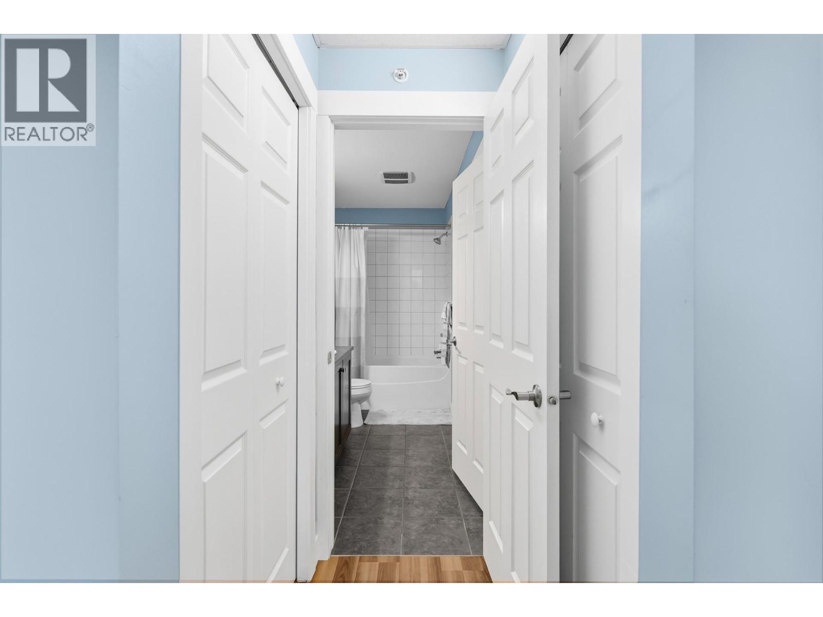 Picture for Unit #1405, 1875 Country Club  Drive https://www.cirrealty.ca/reb/bc/4/10366734_26.jpg