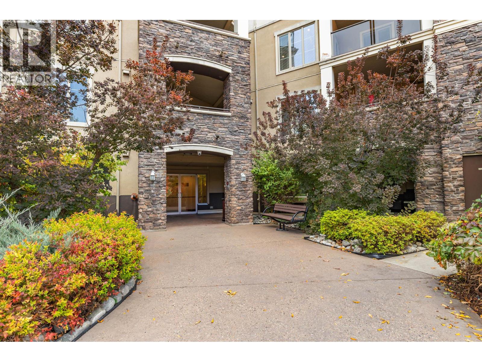 Picture for Unit #1405, 1875 Country Club  Drive https://www.cirrealty.ca/reb/bc/4/10366734_39.jpg