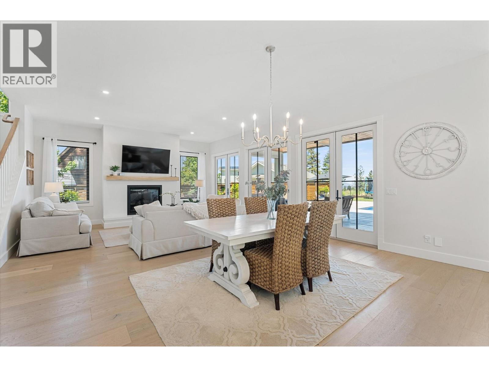 Picture for 1180 Mission Ridge  Road https://www.cirrealty.ca/reb/bc/4/10366754_12.jpg