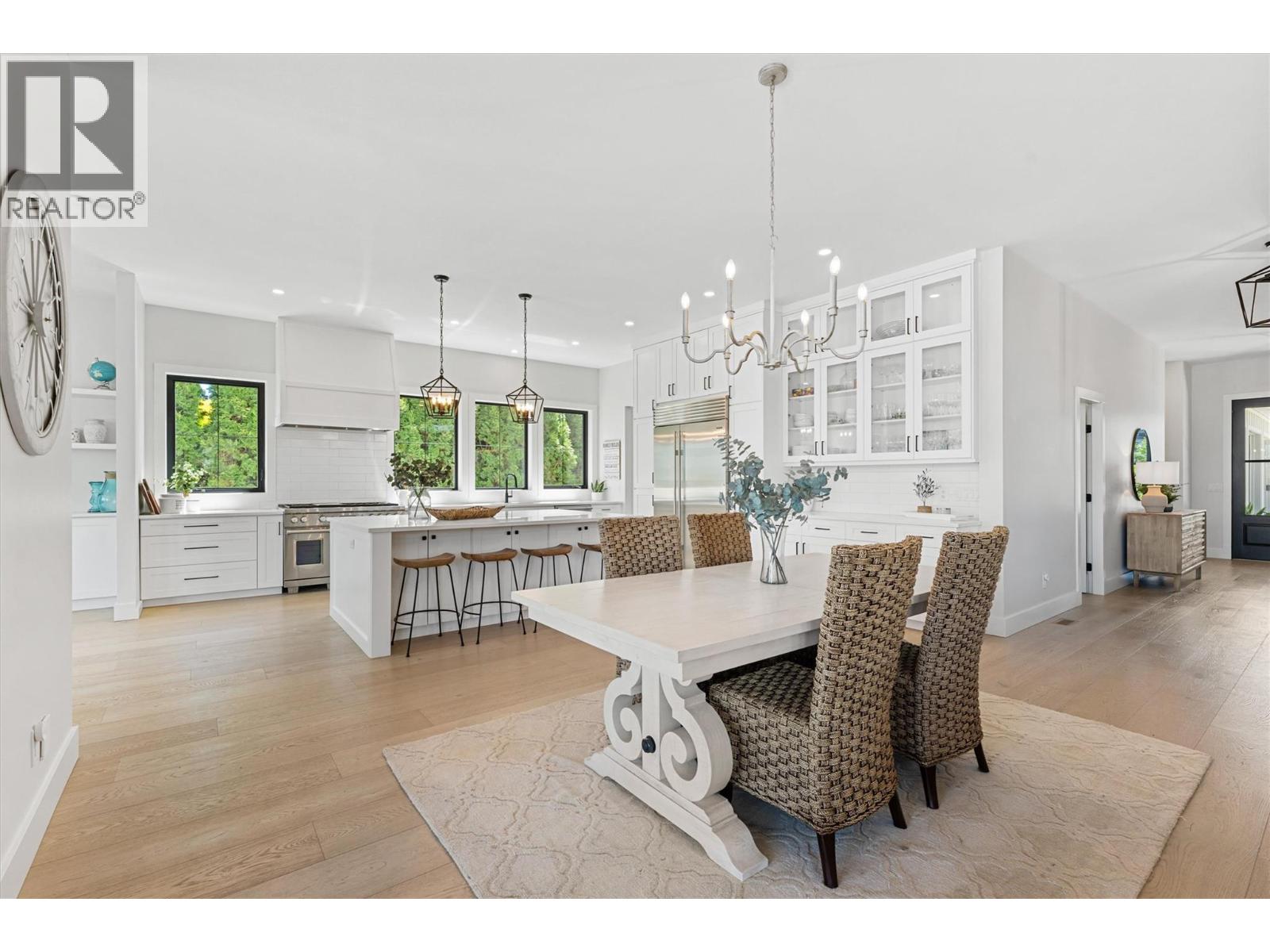 Picture for 1180 Mission Ridge  Road https://www.cirrealty.ca/reb/bc/4/10366754_13.jpg