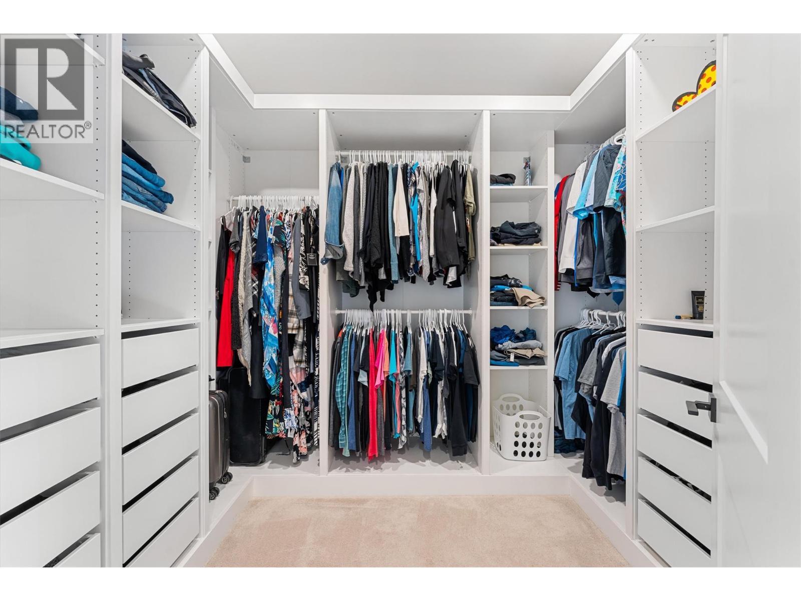 Picture for 1180 Mission Ridge  Road https://www.cirrealty.ca/reb/bc/4/10366754_44.jpg