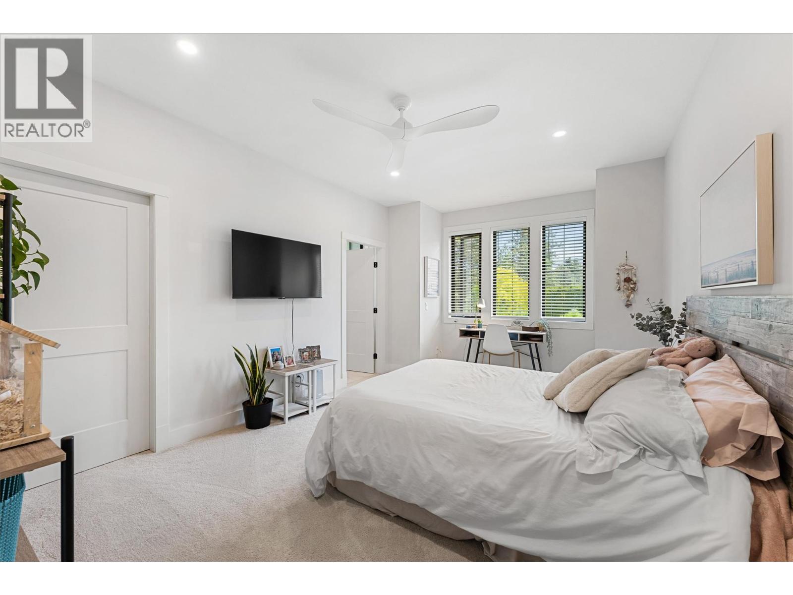 Picture for 1180 Mission Ridge  Road https://www.cirrealty.ca/reb/bc/4/10366754_49.jpg