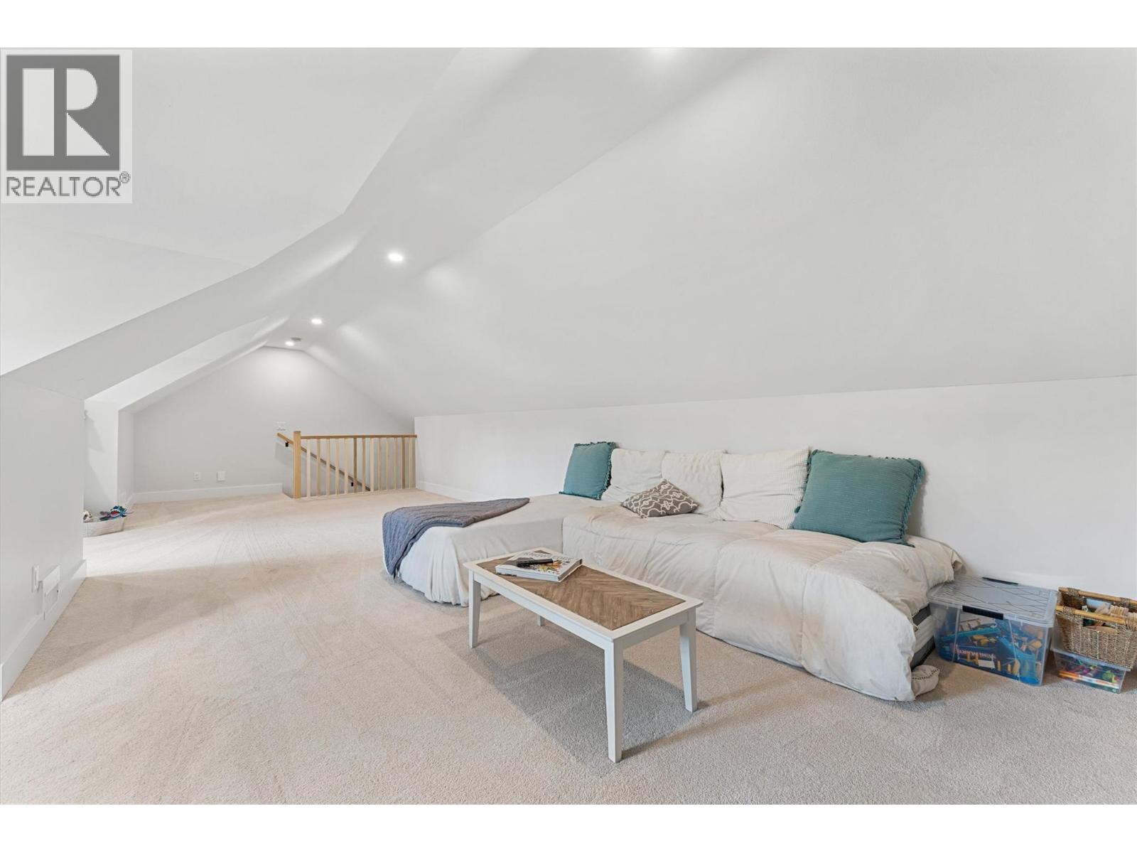 Picture for 1180 Mission Ridge  Road https://www.cirrealty.ca/reb/bc/4/10366754_59.jpg