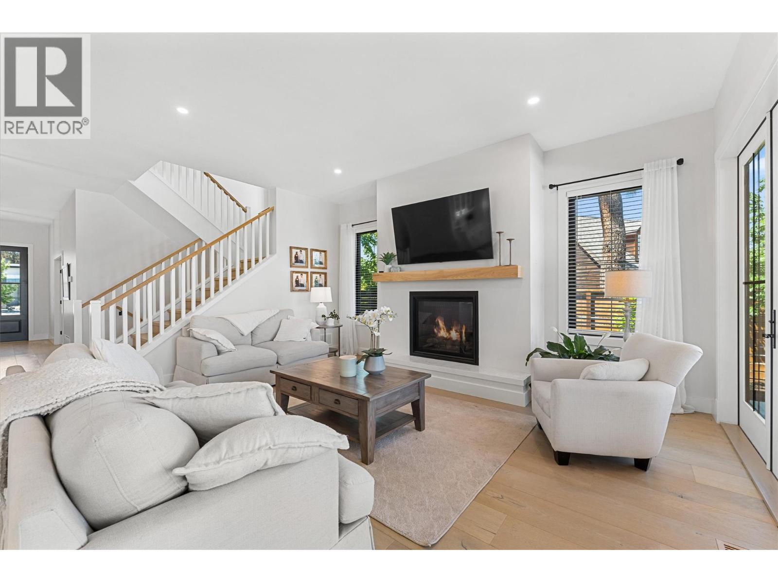 Picture for 1180 Mission Ridge  Road https://www.cirrealty.ca/reb/bc/4/10366754_9.jpg