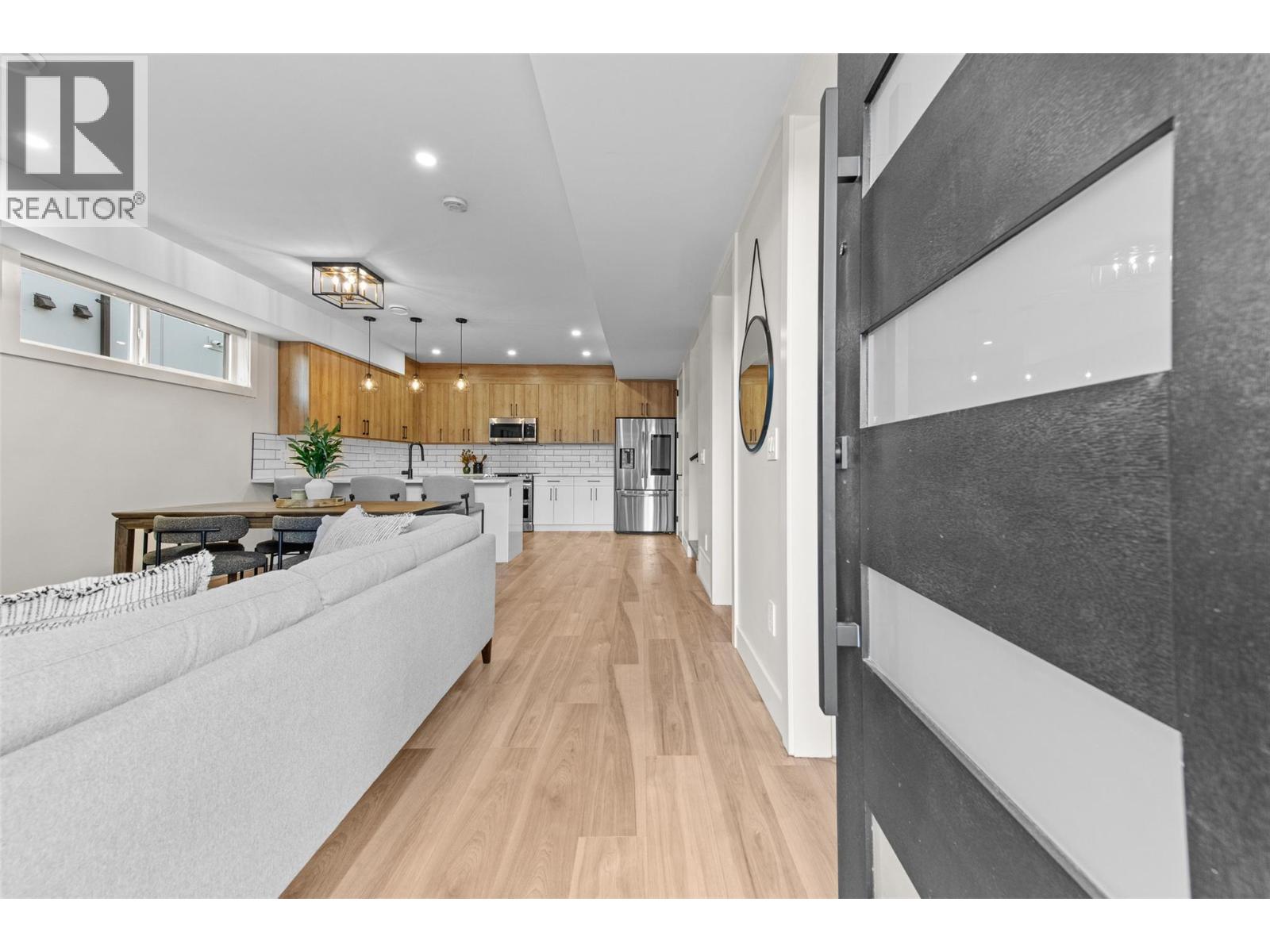 Picture for Unit #2, 1034 Martin  Avenue