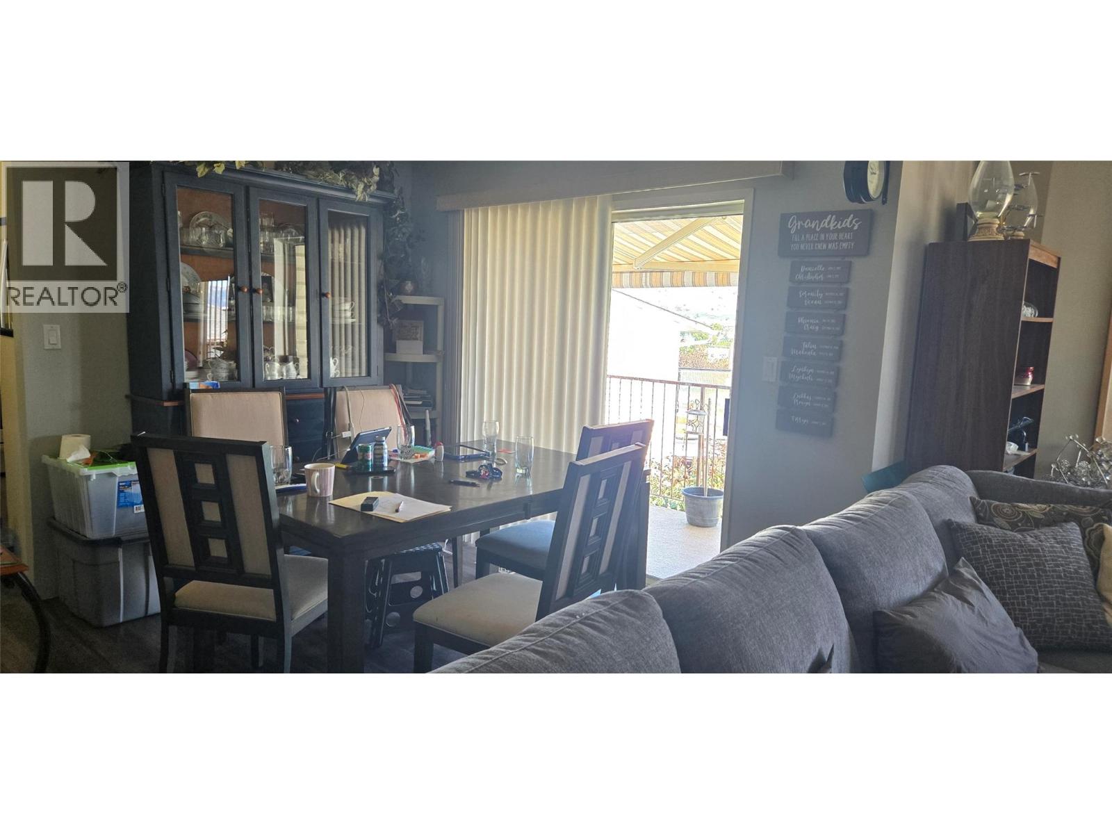 Picture for 9517 62  Avenue https://www.cirrealty.ca/reb/bc/4/10366824_11.jpg