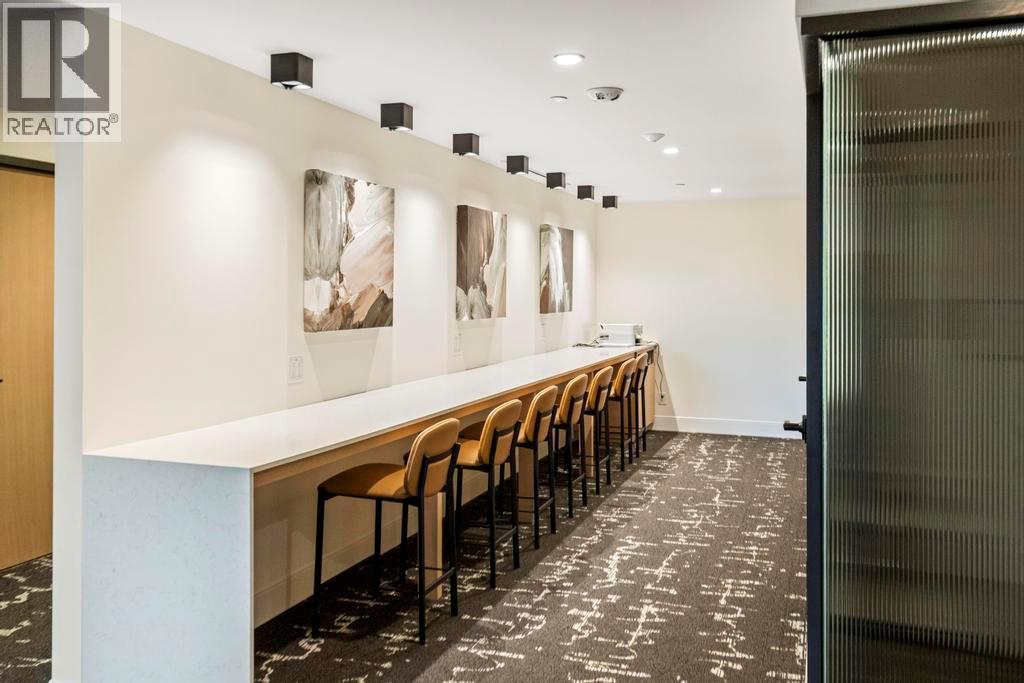 Picture for Unit #509, 3340 Lakeshore  Road https://www.cirrealty.ca/reb/bc/4/10366864_41.jpg