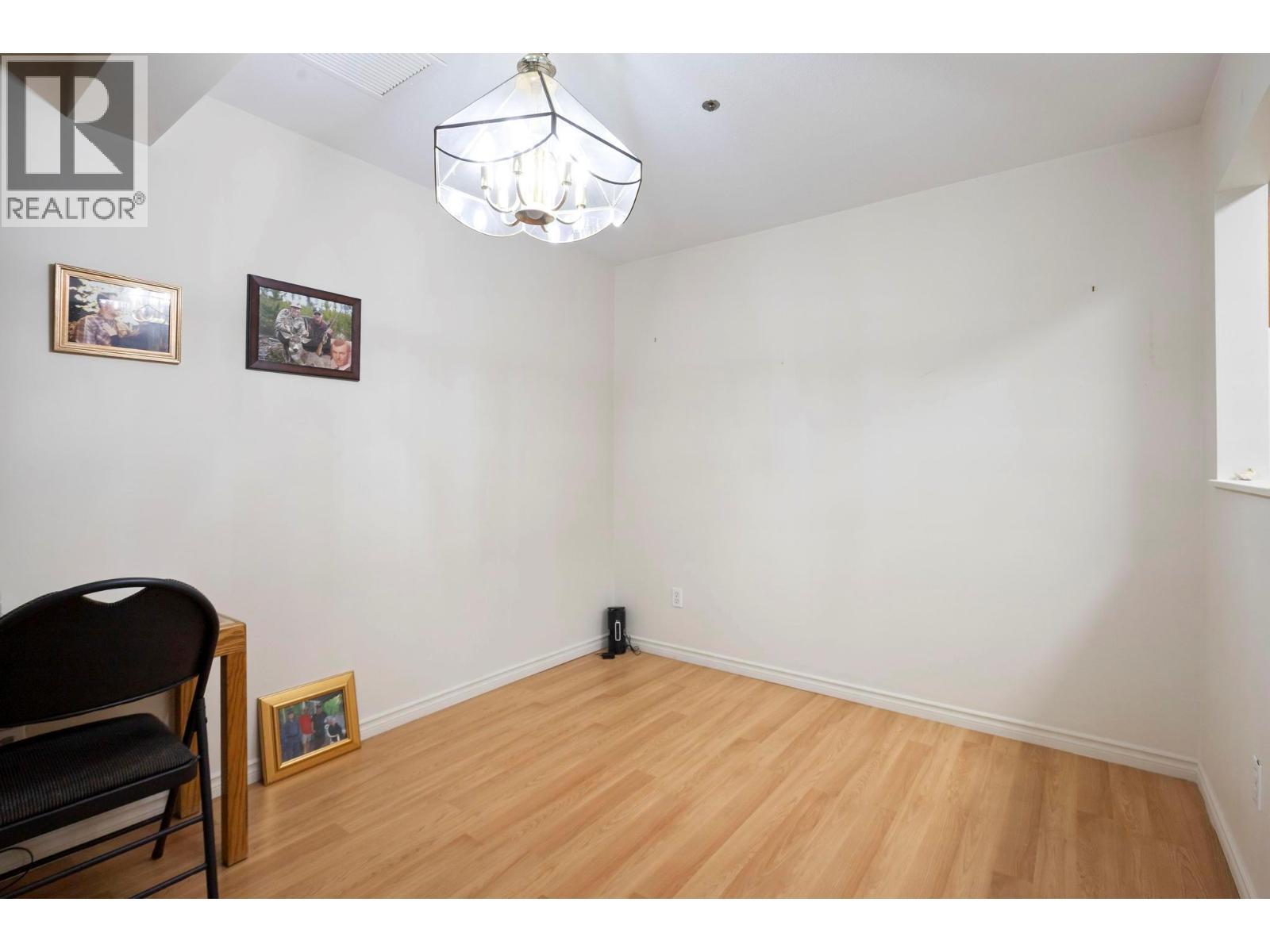 Picture for Unit #112, 1045 Sutherland  Avenue