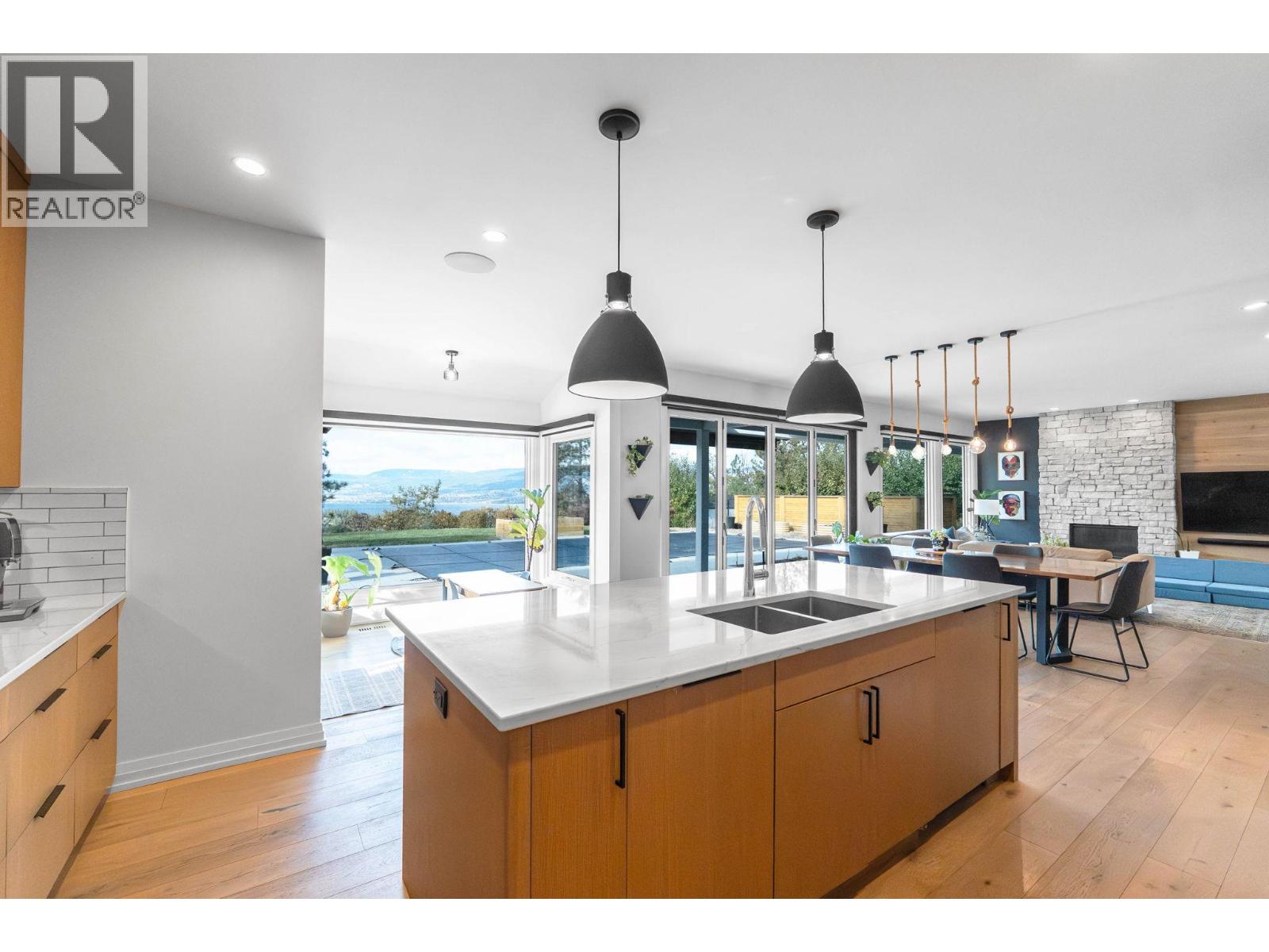 Picture for 1476 Westridge  Court