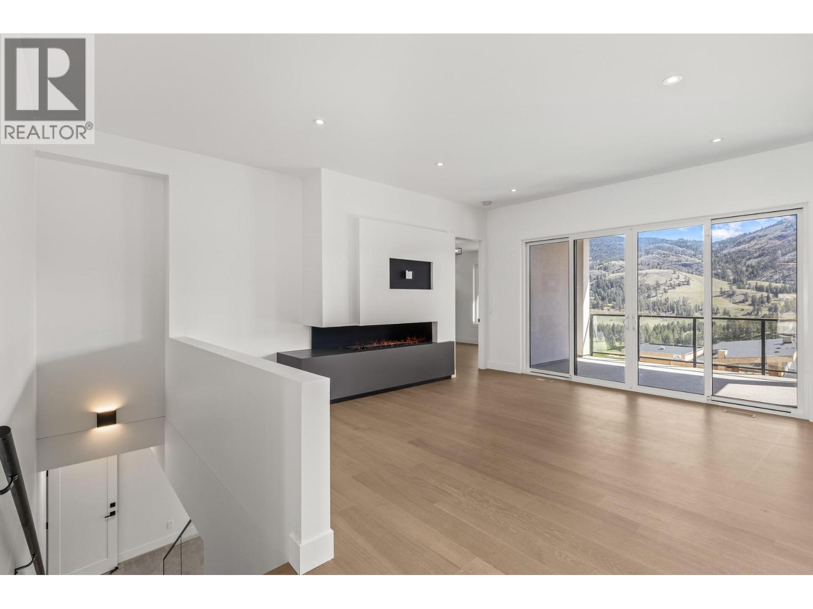 Picture for 873 Melrose  Street