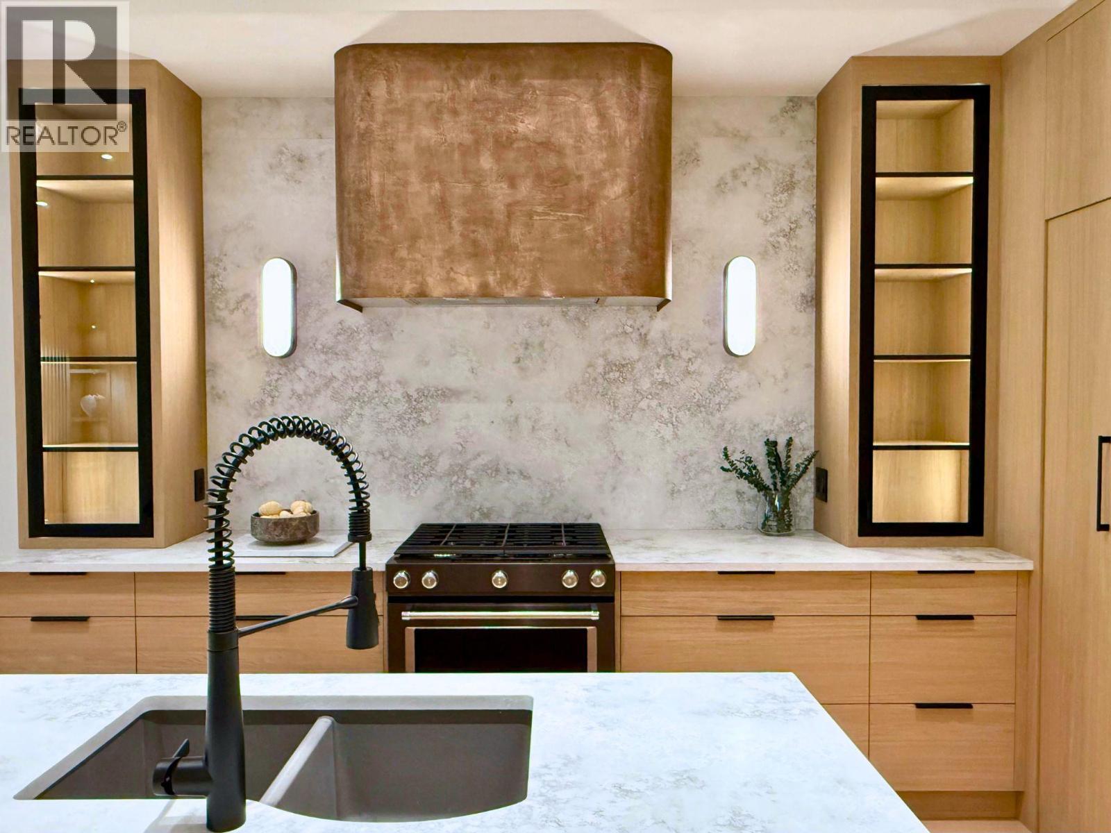 Picture for Unit #4, 781 Martin  Avenue