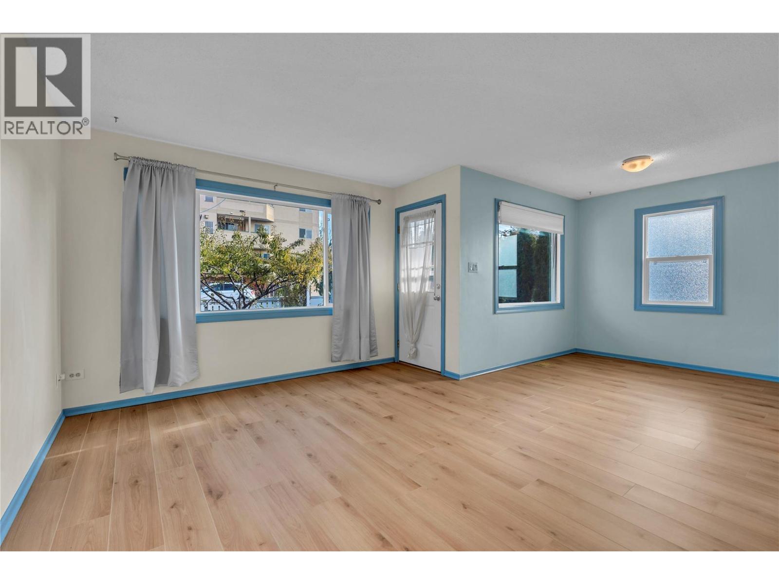 Picture for 389 Brunswick  Street