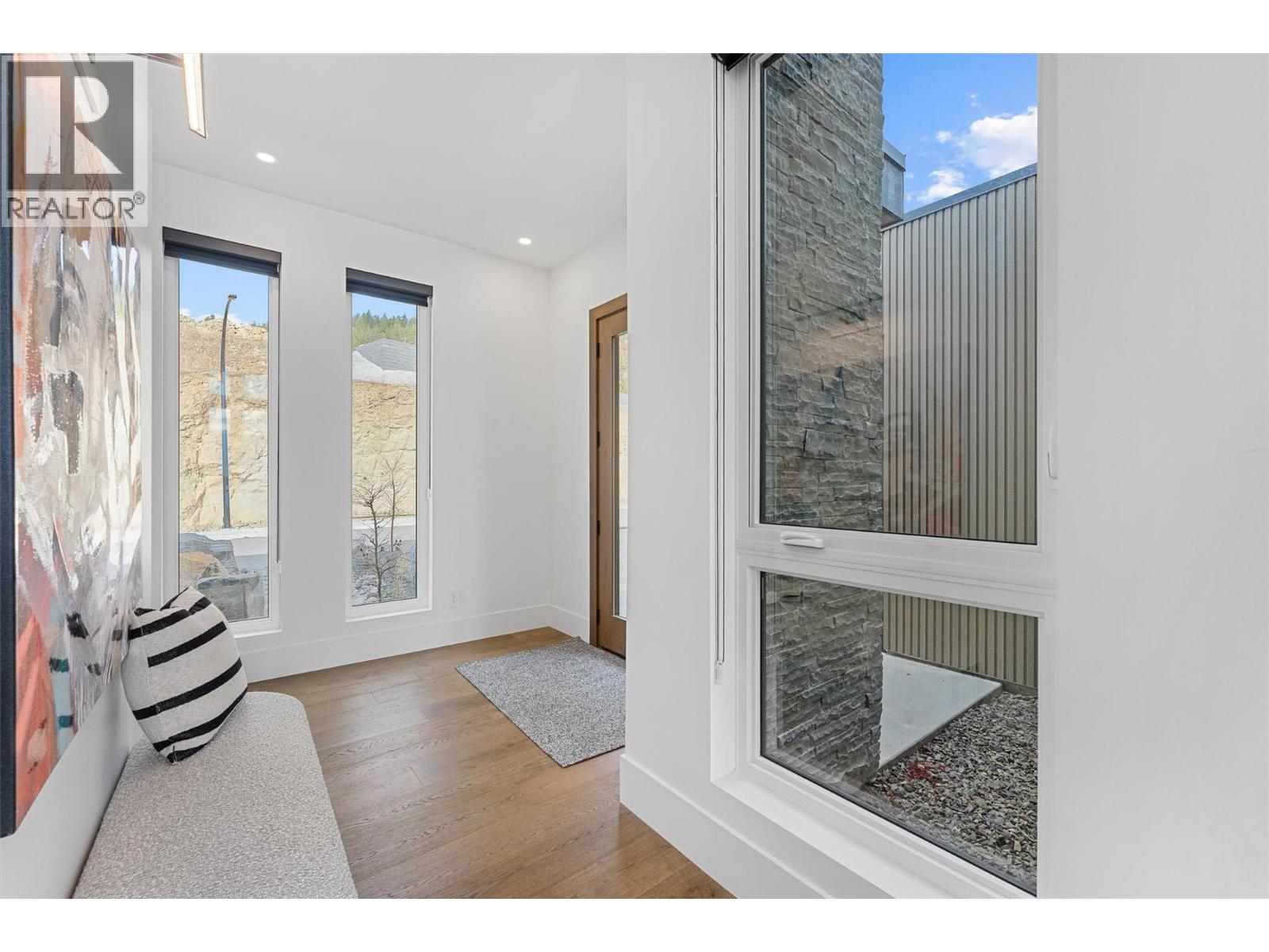 Picture for 1363 Vineyard  Drive