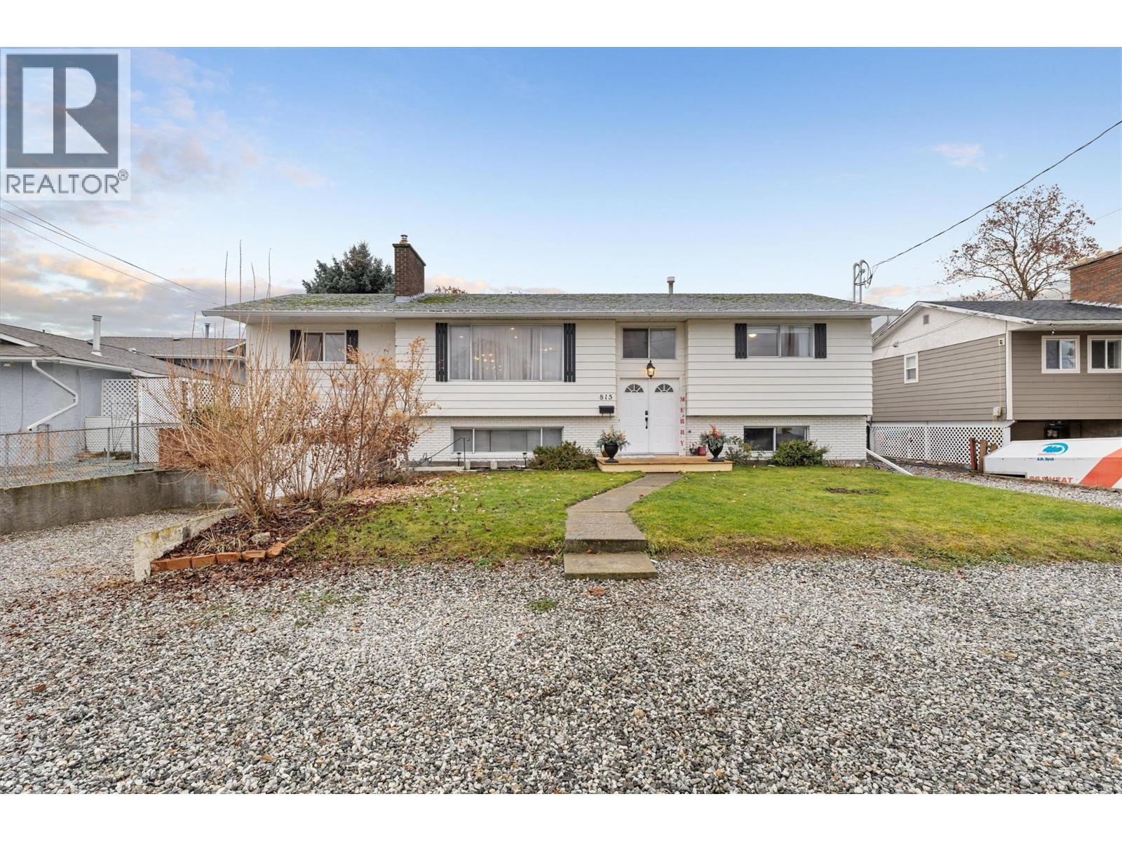 Picture for 815 Wayne  Road