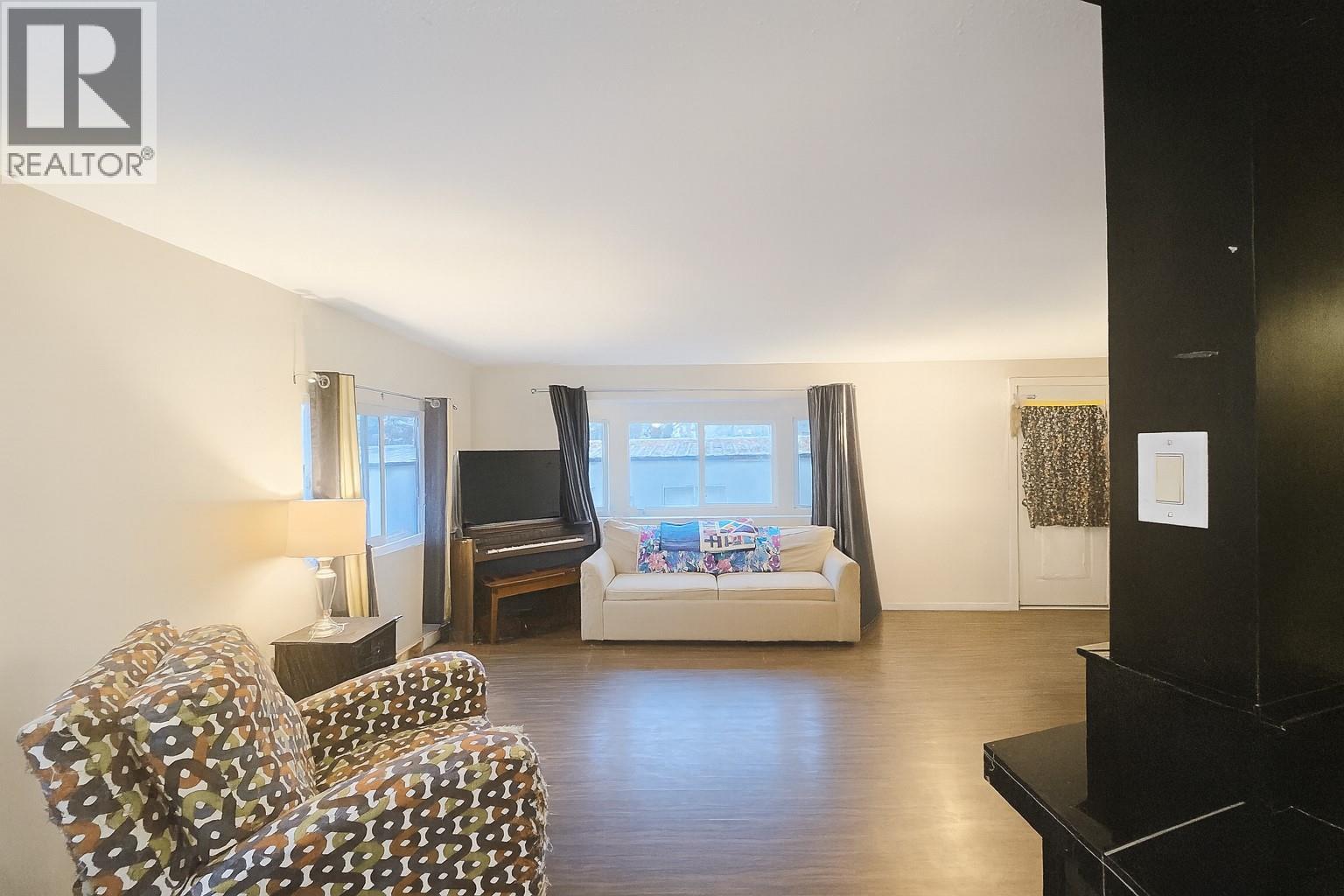 Picture for Unit #13, 1860 Boucherie  Road