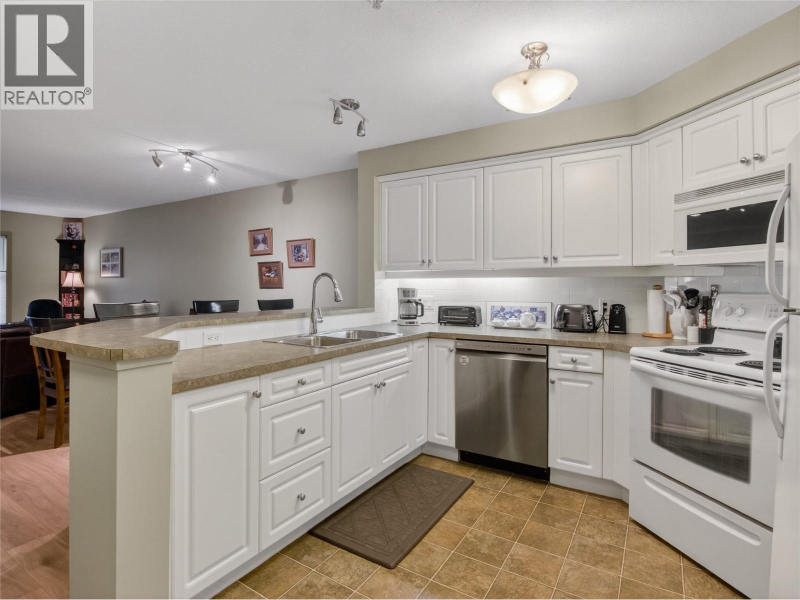 Picture for Unit #109, 515 Houghton  Road