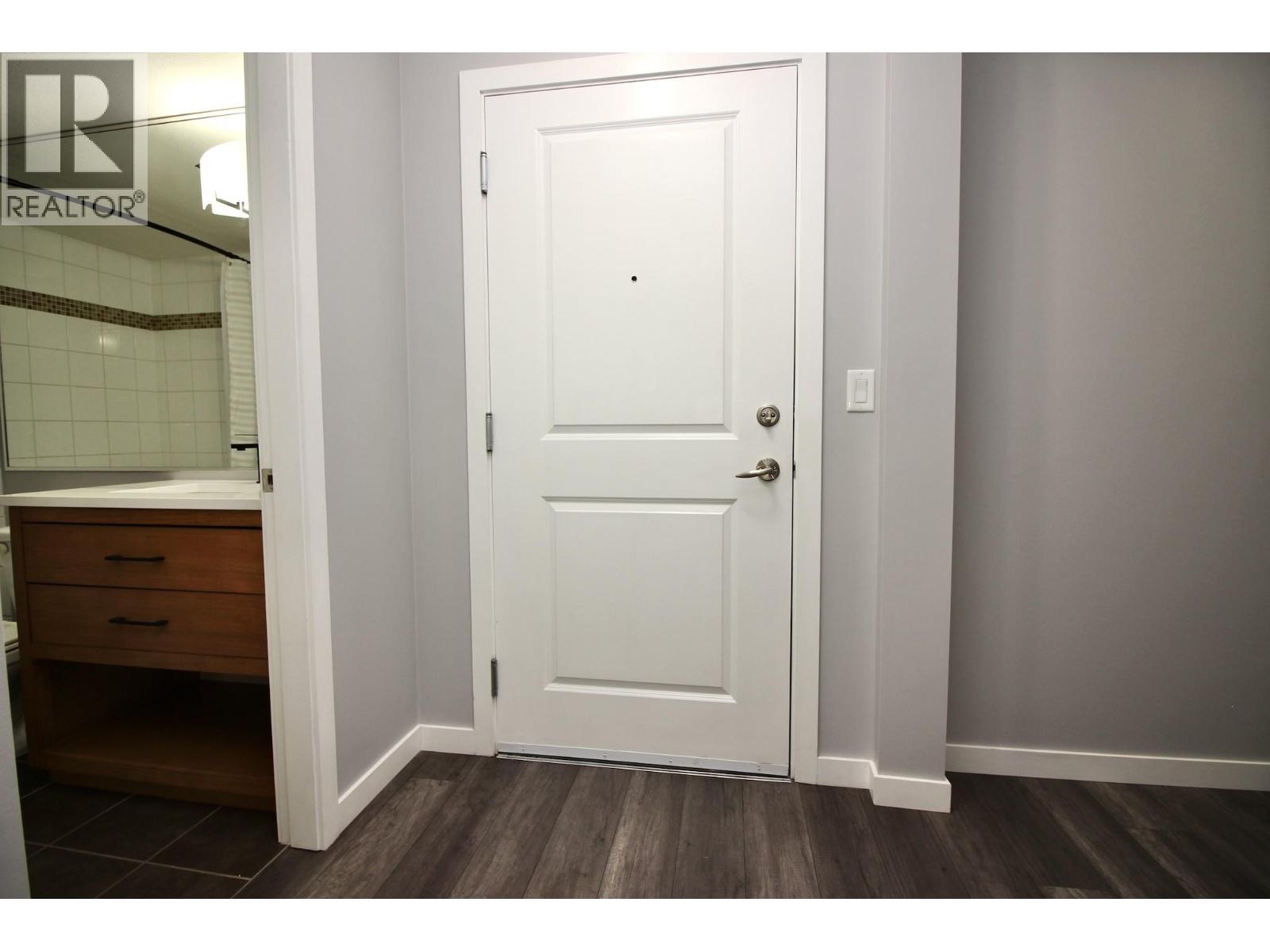 Picture for Unit #411, 539 Yates  Road