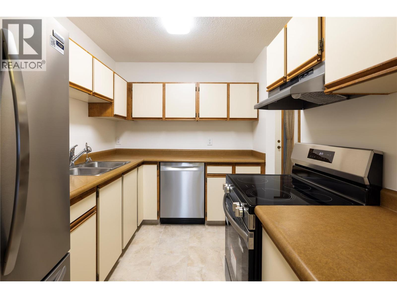 Picture for Unit #201, 1903 Lindahl  Street