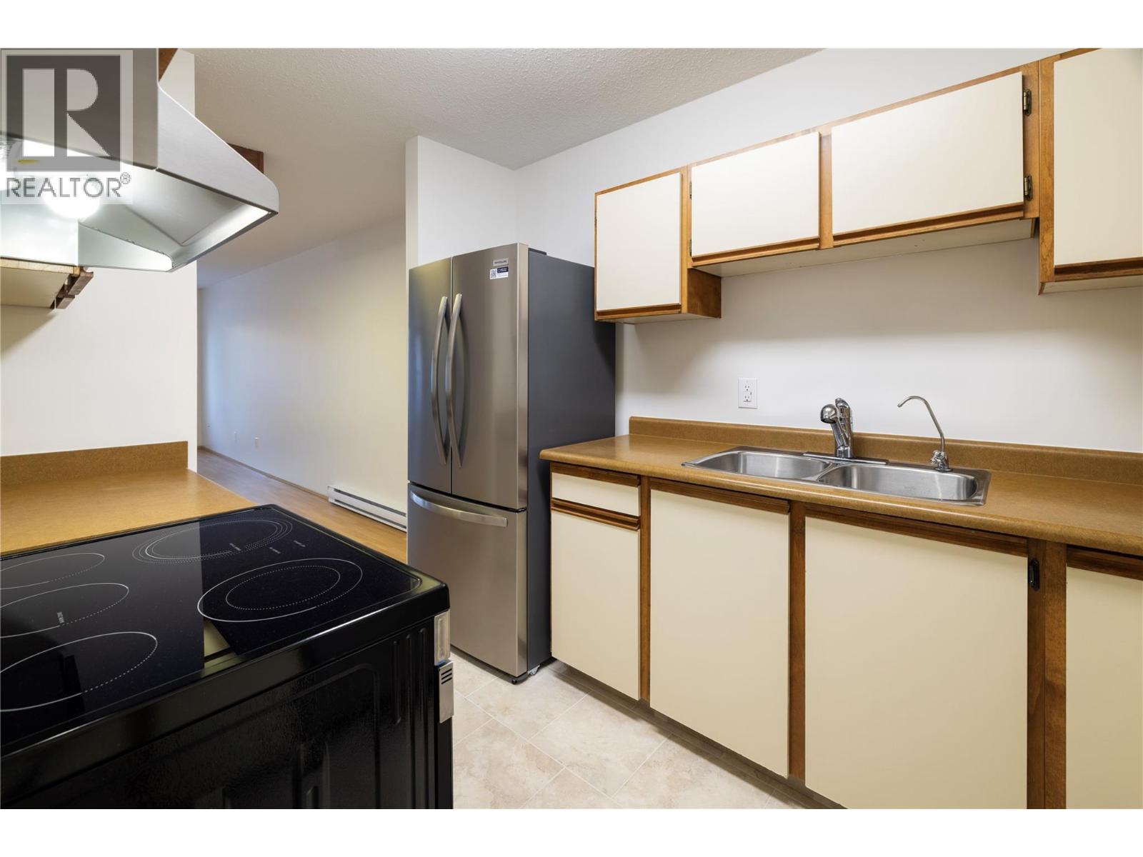 Picture for Unit #201, 1903 Lindahl  Street