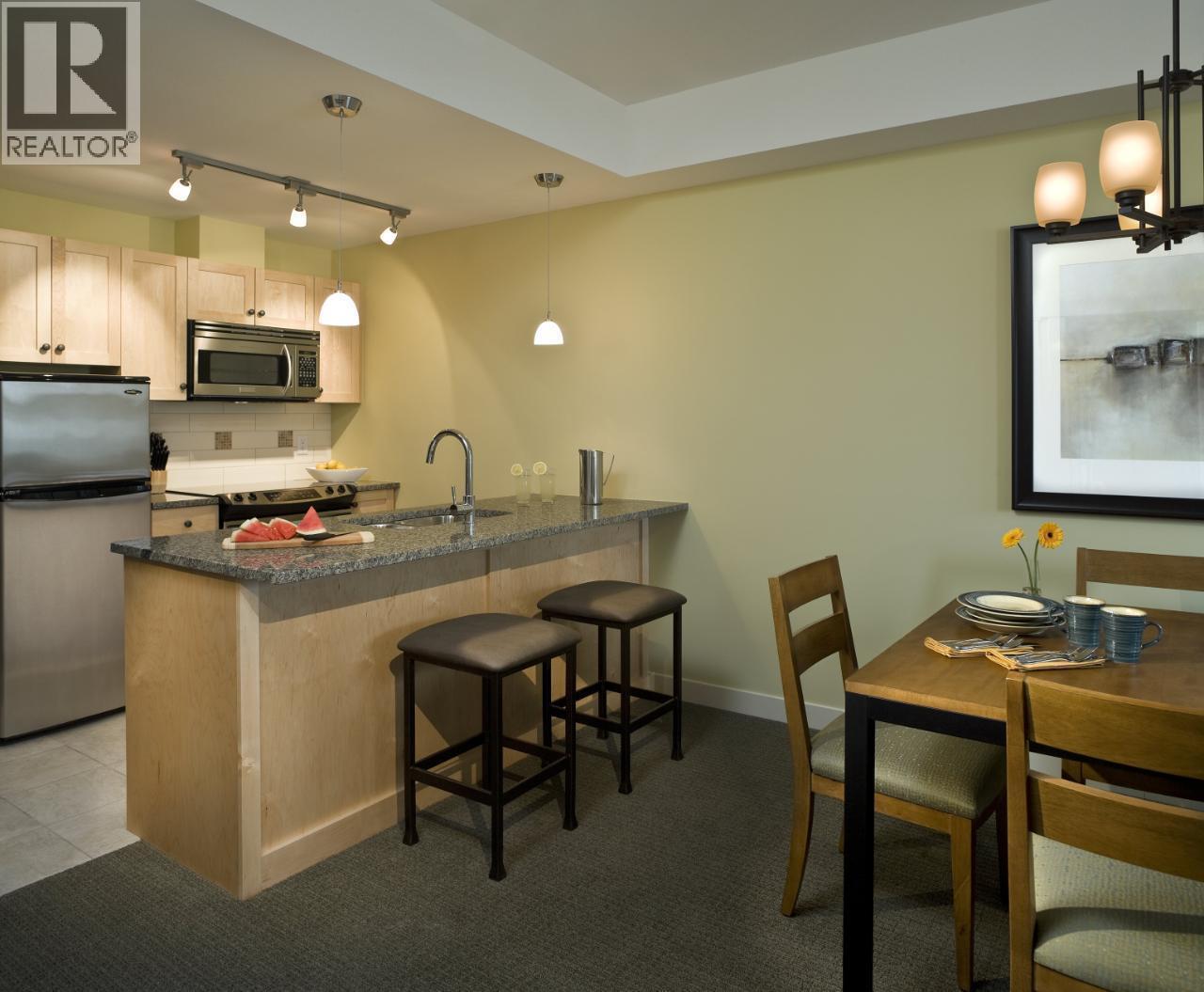 Picture for Unit #204, 4200 Lakeshore  Drive