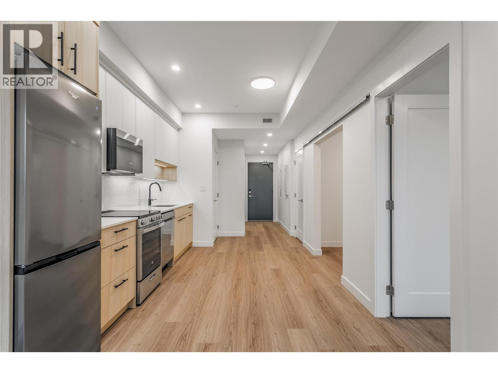 Picture for Unit #305, 1380 Pridham  Avenue