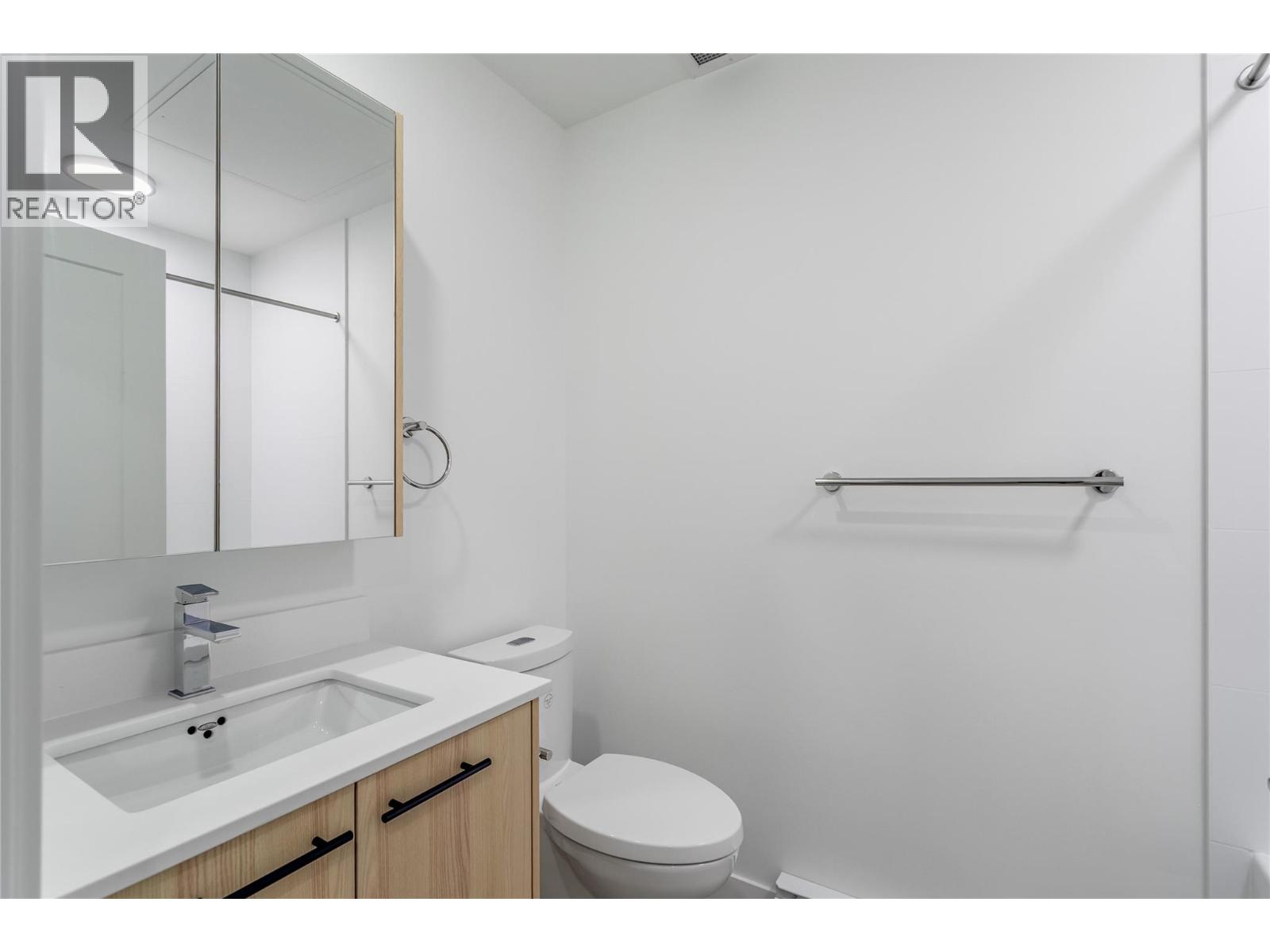 Picture for Unit #305, 1380 Pridham  Avenue