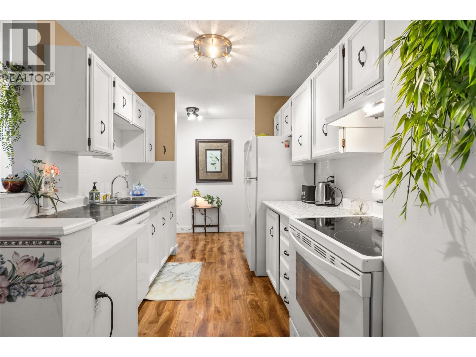 Picture for Unit #203, 740 Winnipeg  Street