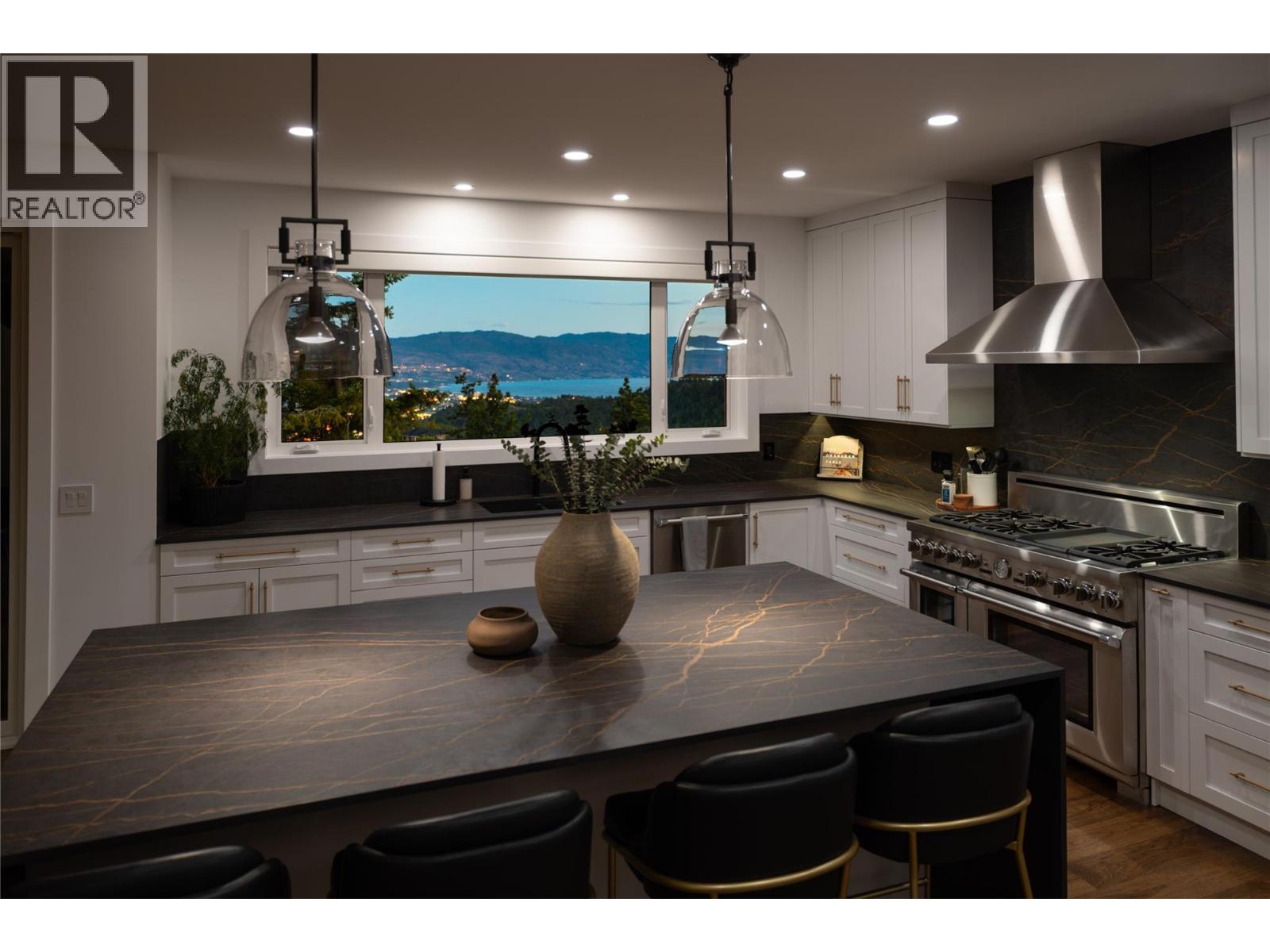 Picture for 172 Skyland  Drive