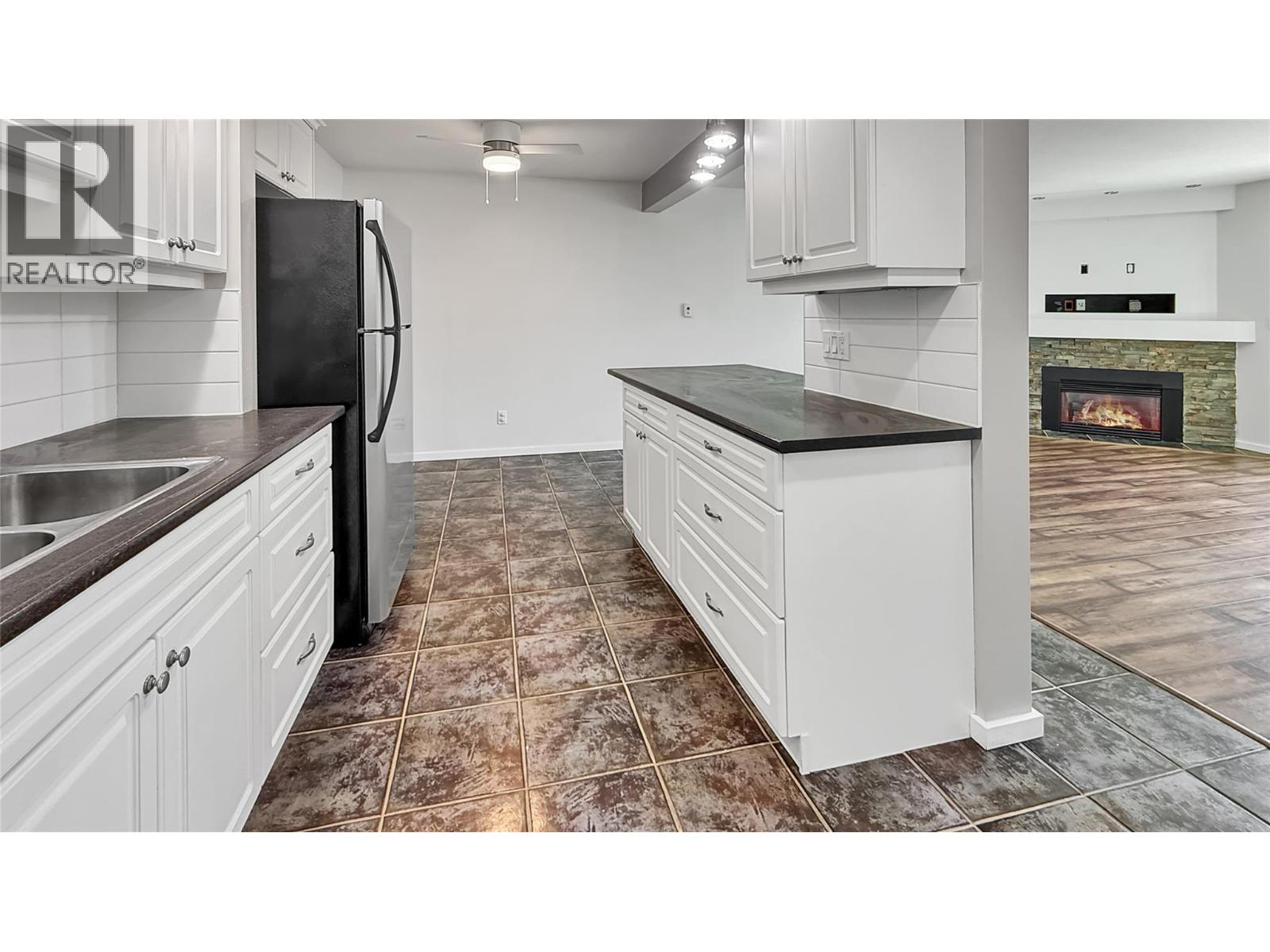 Picture for Unit #17, 1471 Inkar  Road