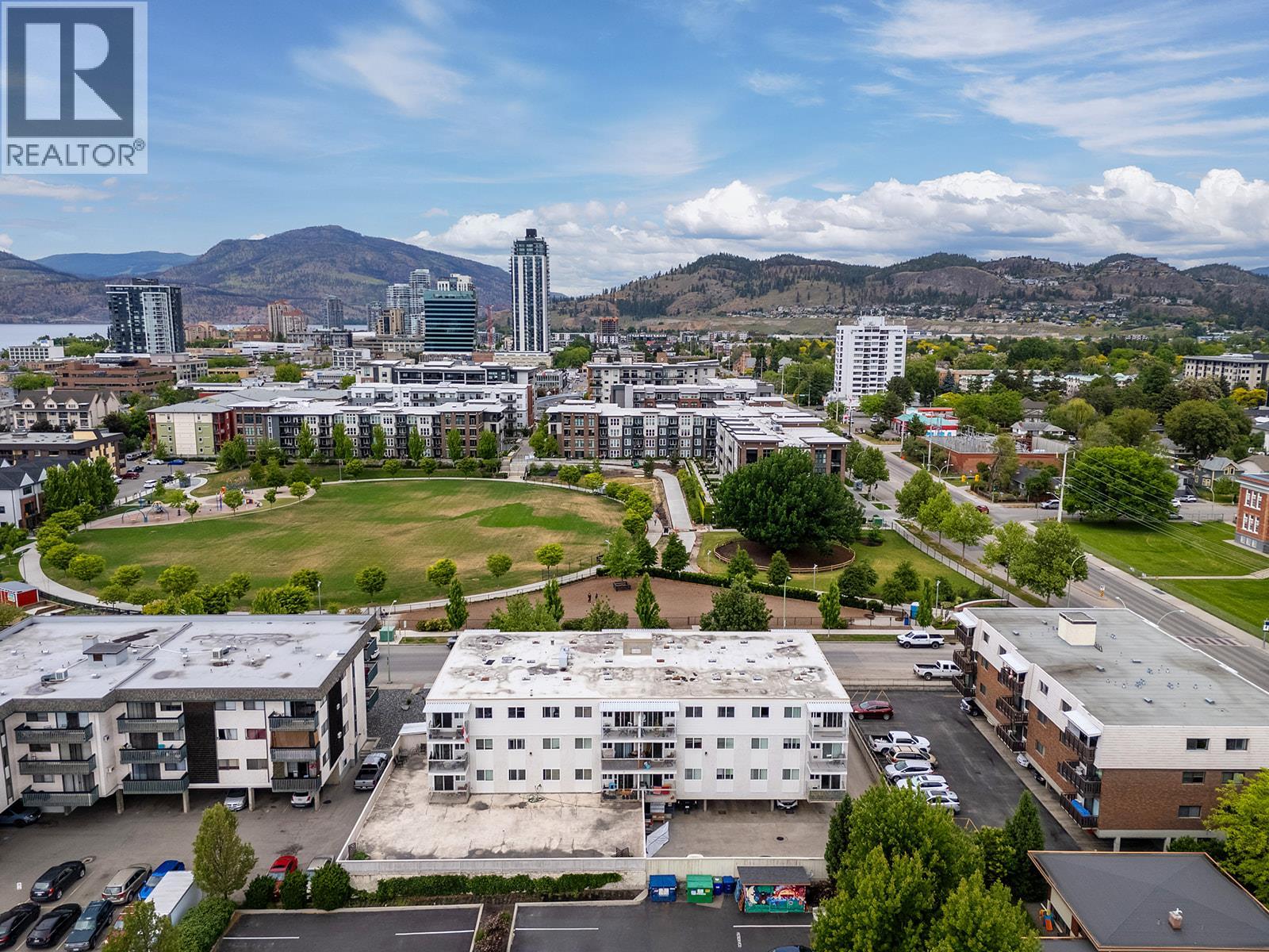 Picture for Unit #203, 625 Rowcliffe  Avenue